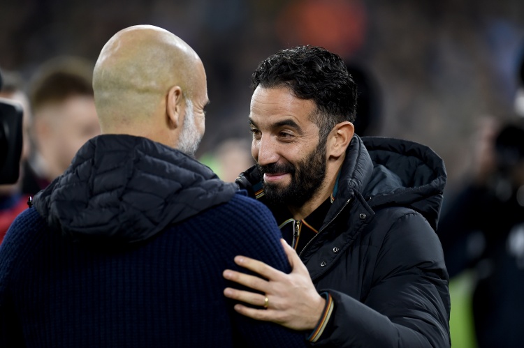  舊將談曼聯(lián)賽程：主場對曼城必須拿下，兩戰(zhàn)里昂之間輪換踢紐卡