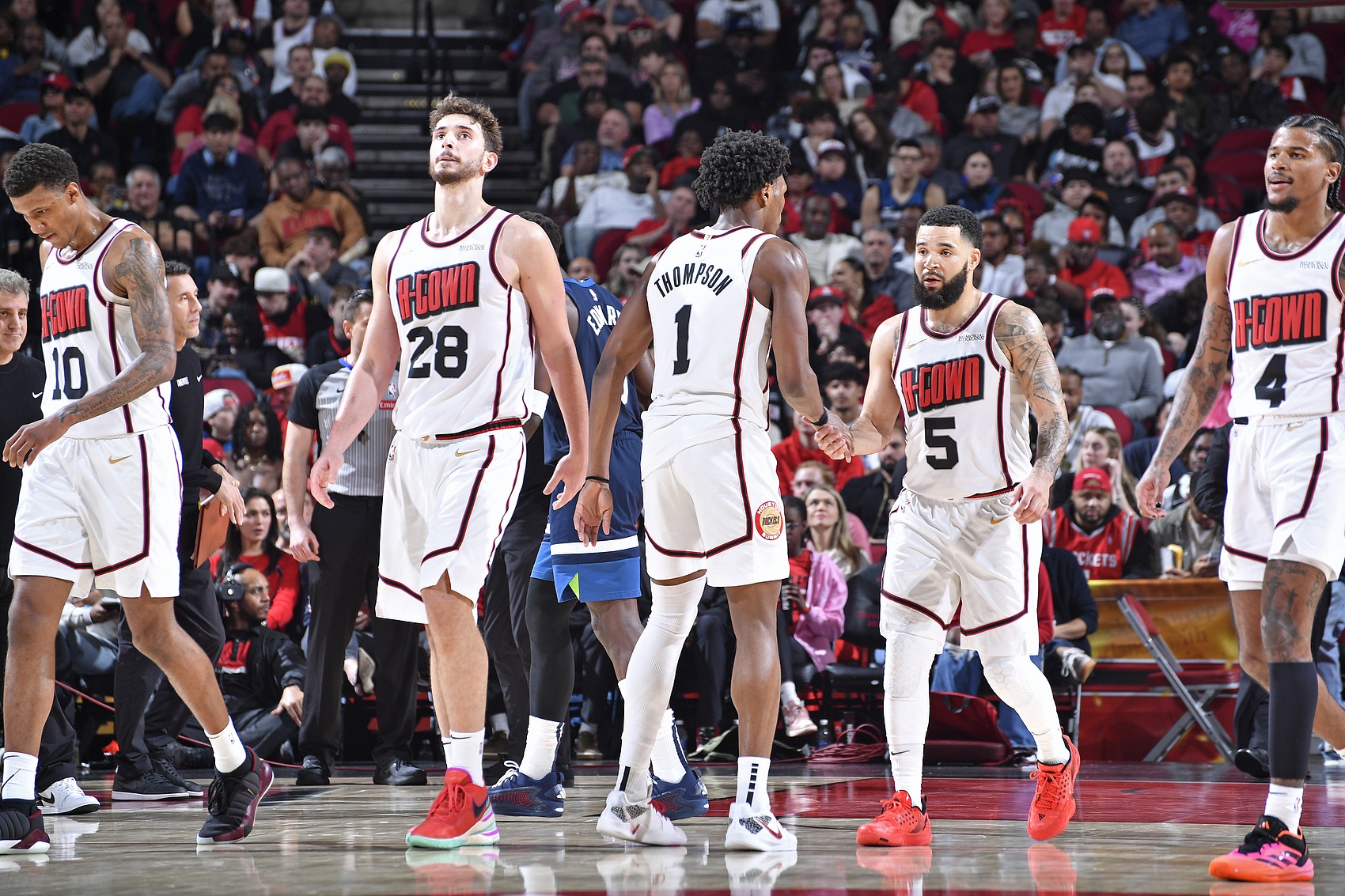  范弗里特：杰倫-格林前幾場助攻不少 很高興他找回得分感覺