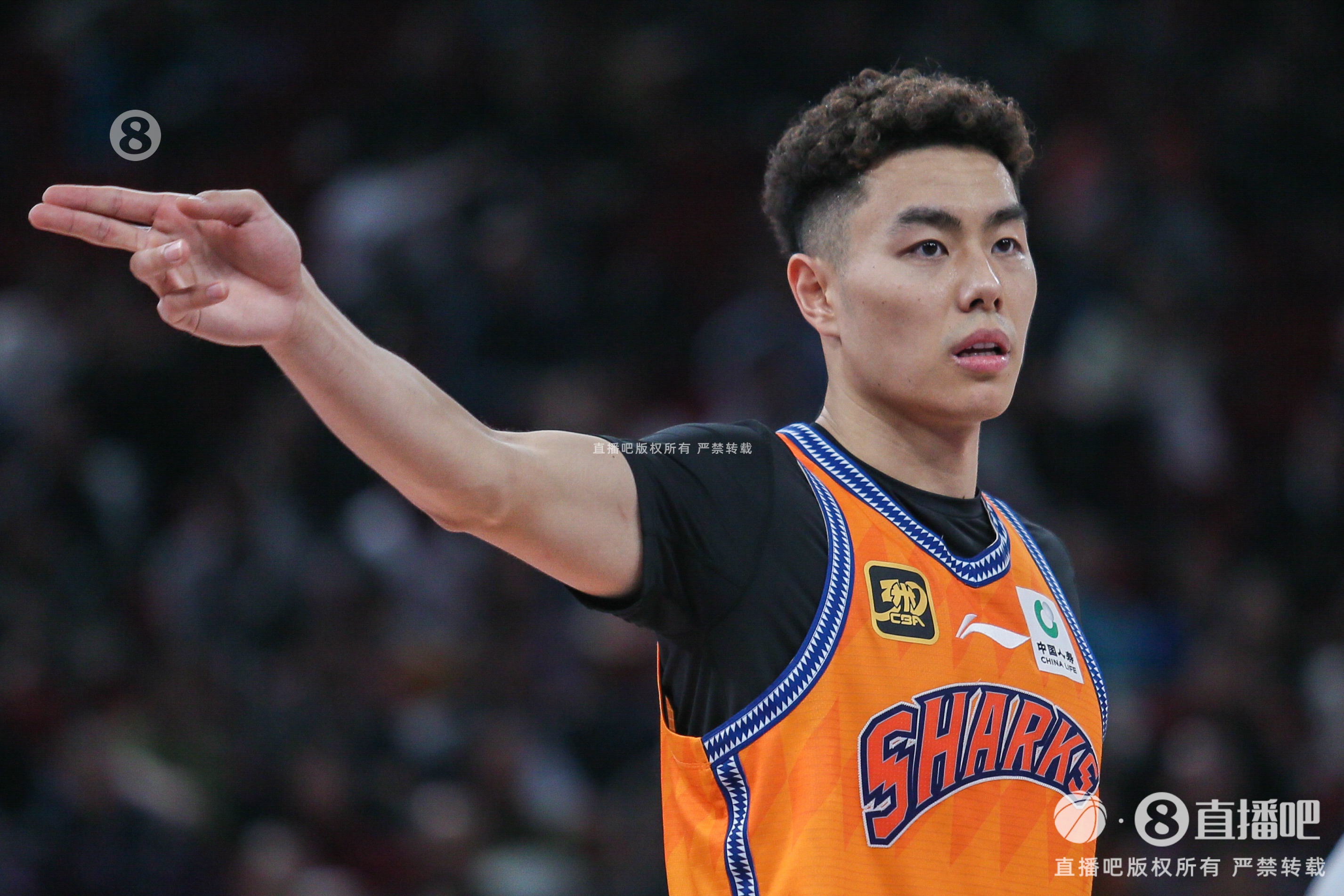  此前遭遇左腿拉傷！薛思佳：李添榮今晚將會復(fù)出