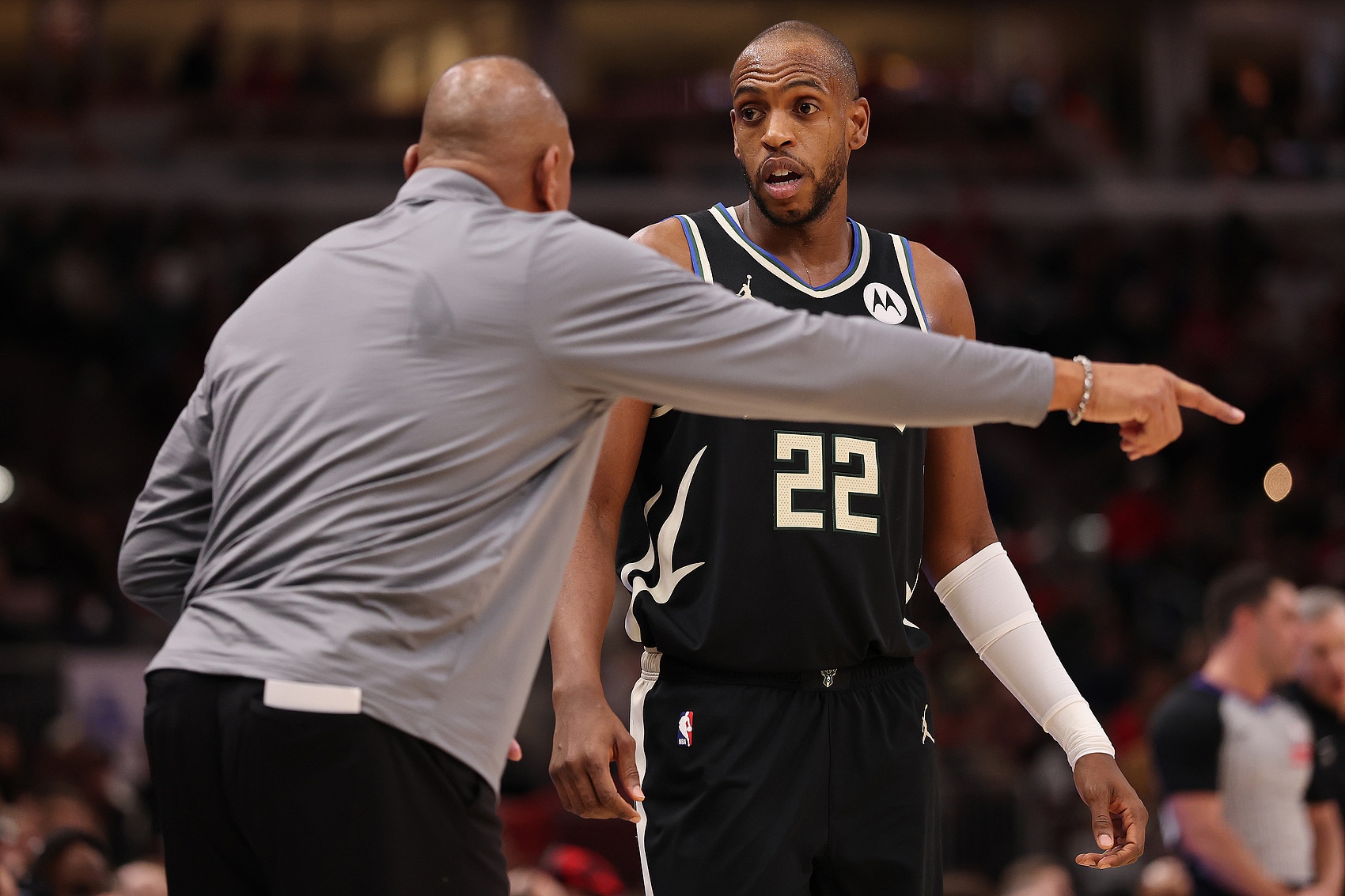  米德爾頓談被雄鹿交易：為什么？不可能！你會(huì)先悲傷然后感到快樂