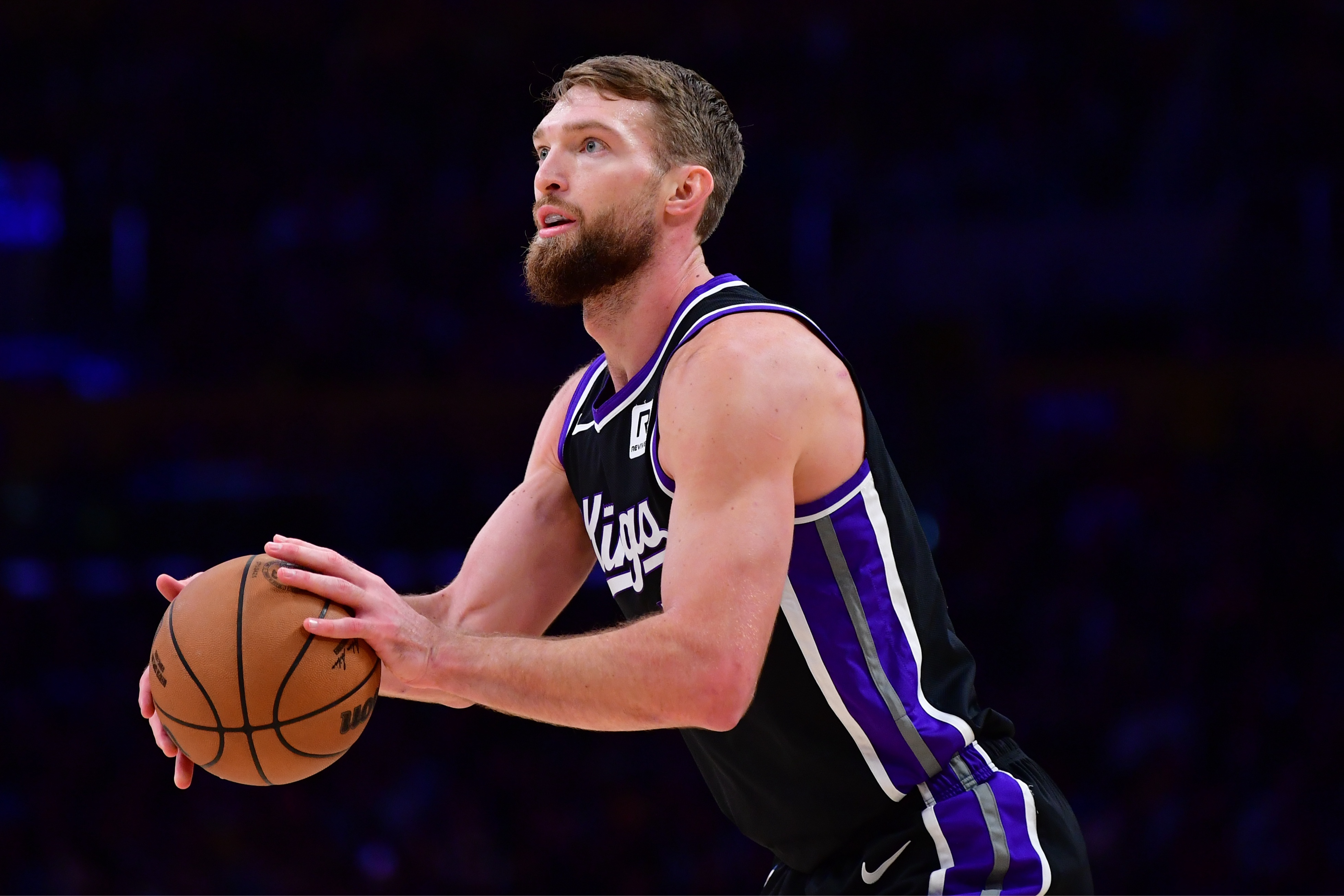  復(fù)出就拿三雙！小薩博尼斯11中4拿到12分11板12助3斷1帽