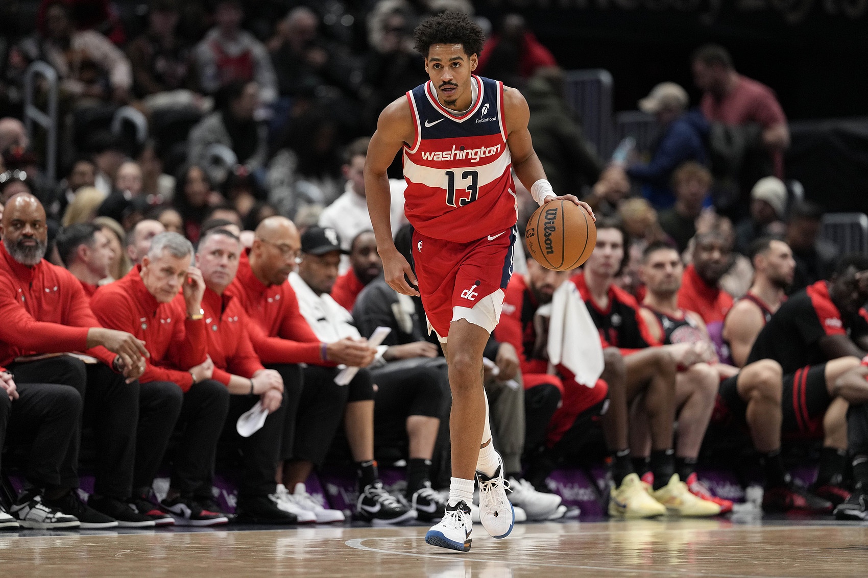  這數(shù)據(jù)不合群??！普爾11中2僅拿6分3板6助 3失誤