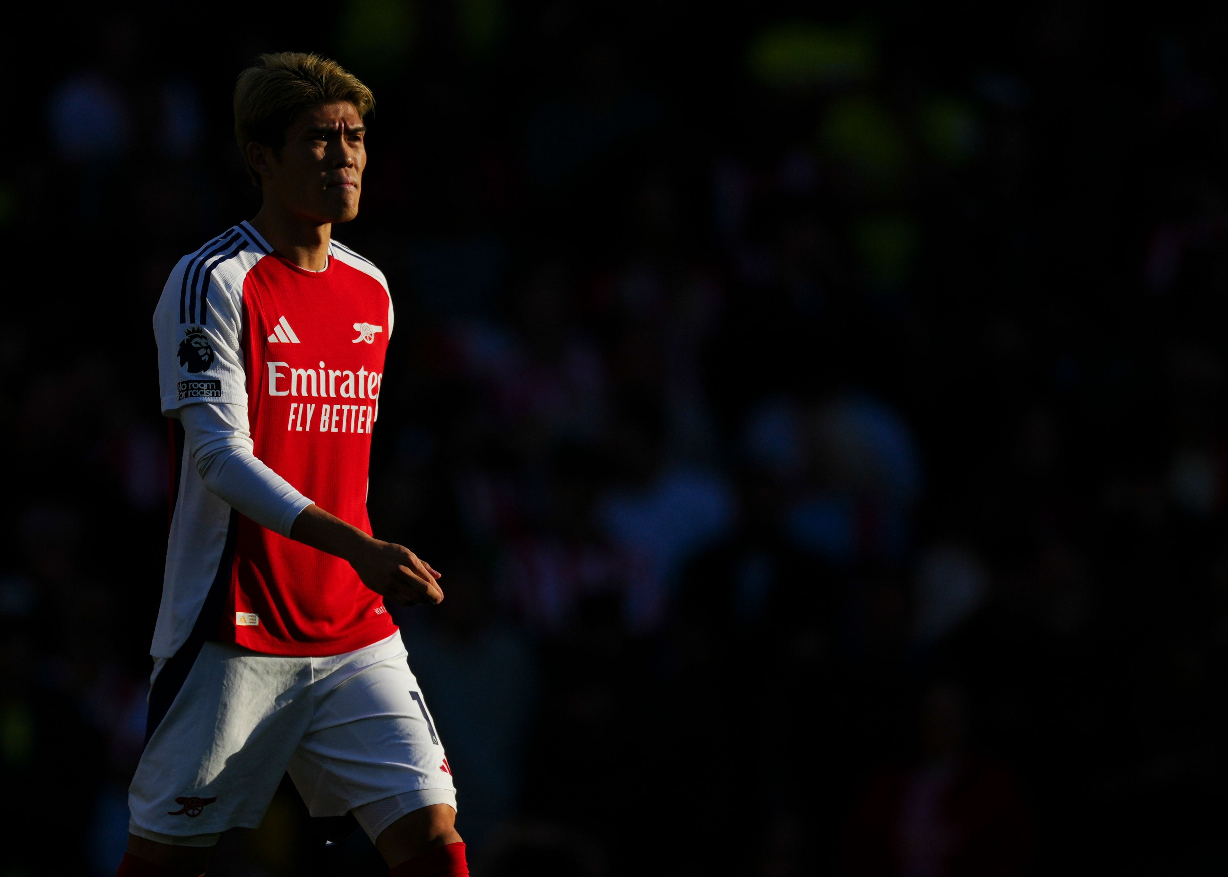  郵報(bào)：本賽季僅出戰(zhàn)6分鐘比賽，富安健洋可能再次接受膝蓋手術(shù)