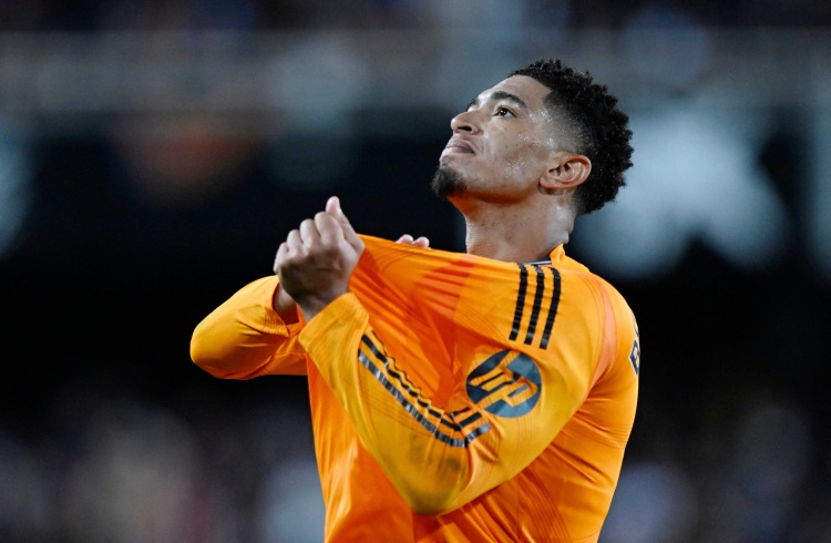  羅伊斯：貝林厄姆剛來多特就看出他很特別，他不會(huì)怯場(chǎng)&非常拼命