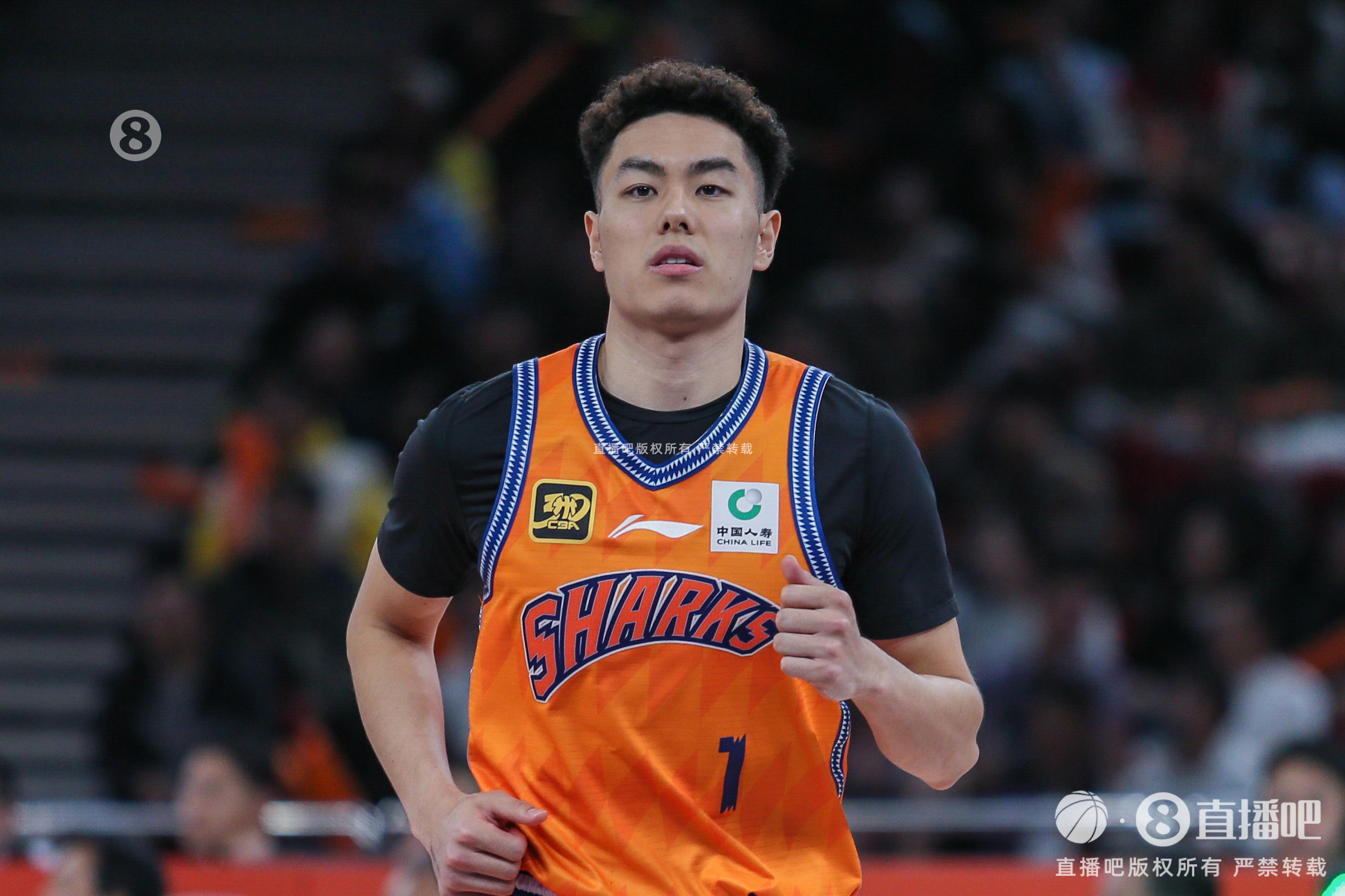  后程發(fā)力！李添榮6記三分拿到23分3板6助 下半場(chǎng)18分