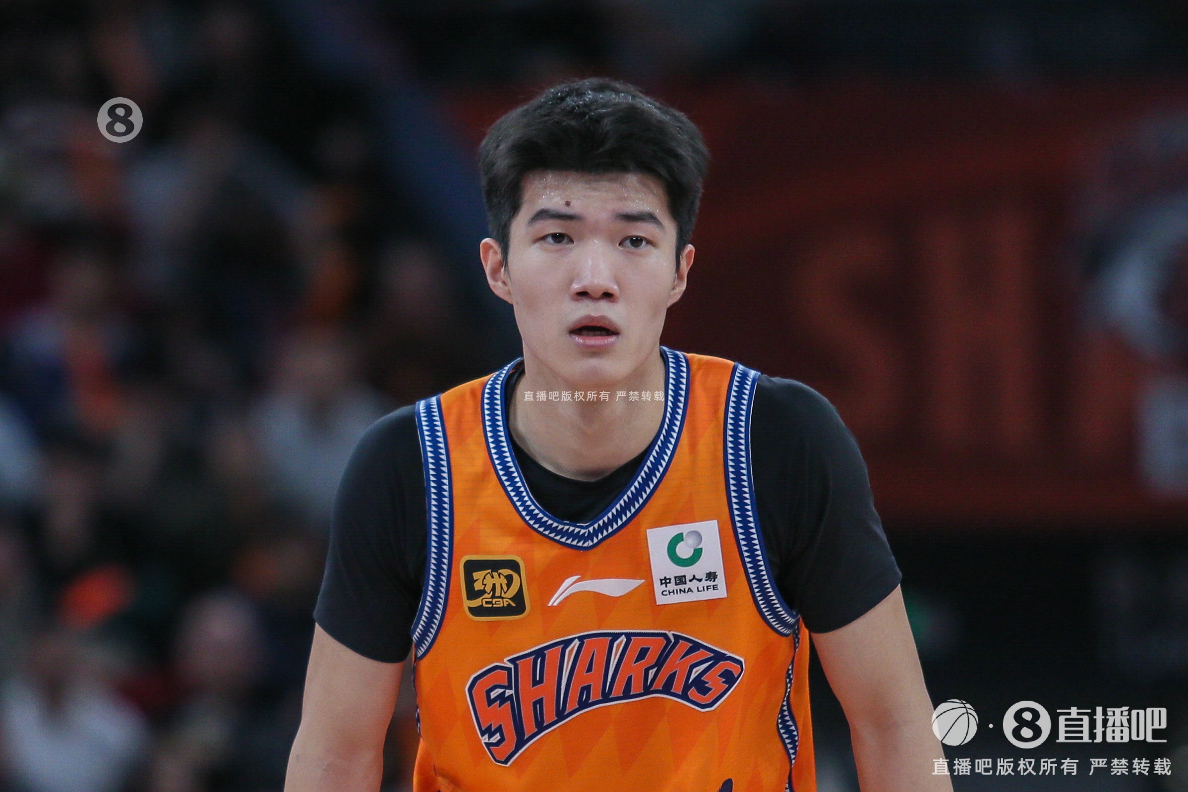  敢打敢拼！偰李永煒半場3投2中拿到5分2助0失誤 正負值達+12