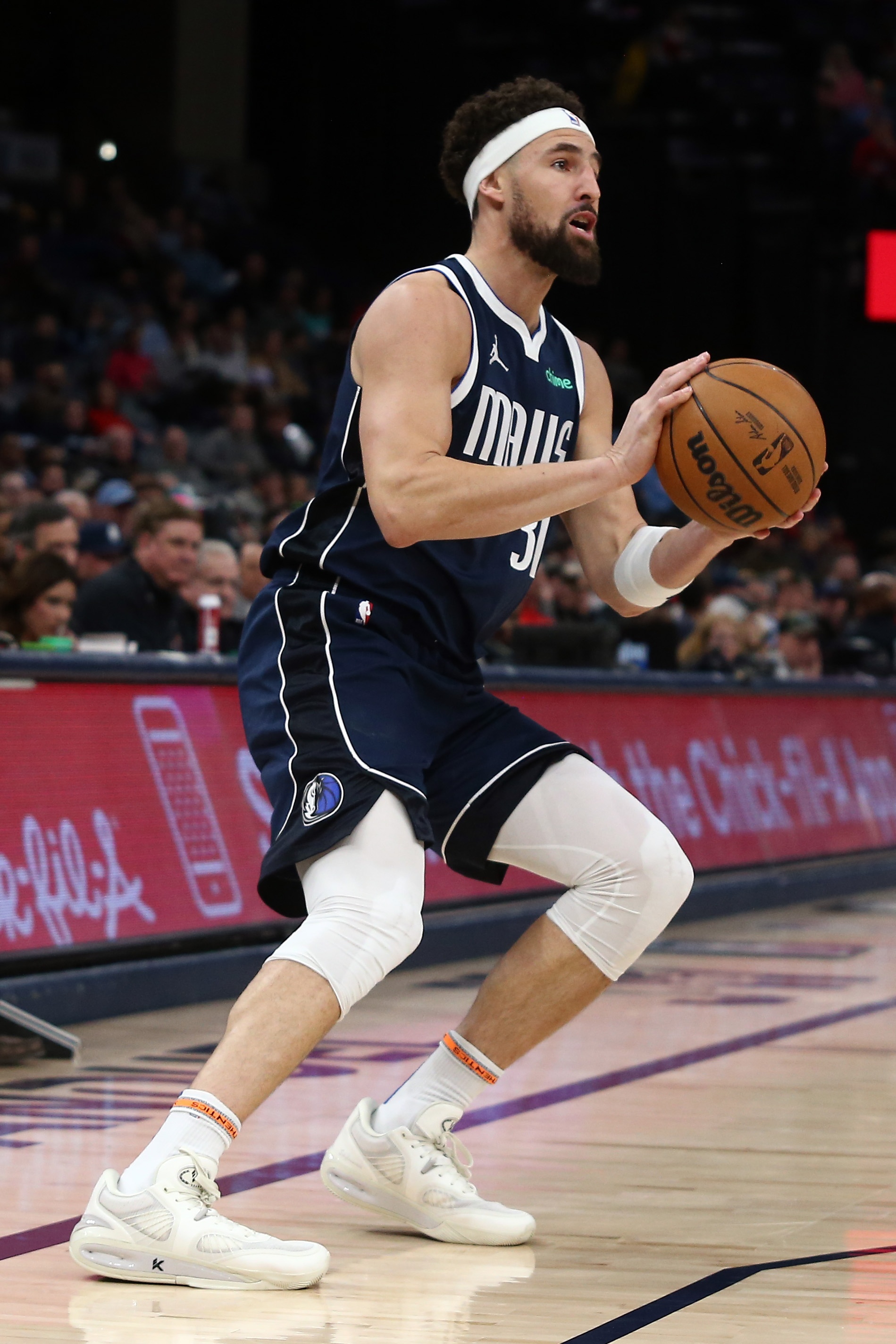  今天要普照？克萊半場13中10得23分1板2助 正負(fù)值為+12