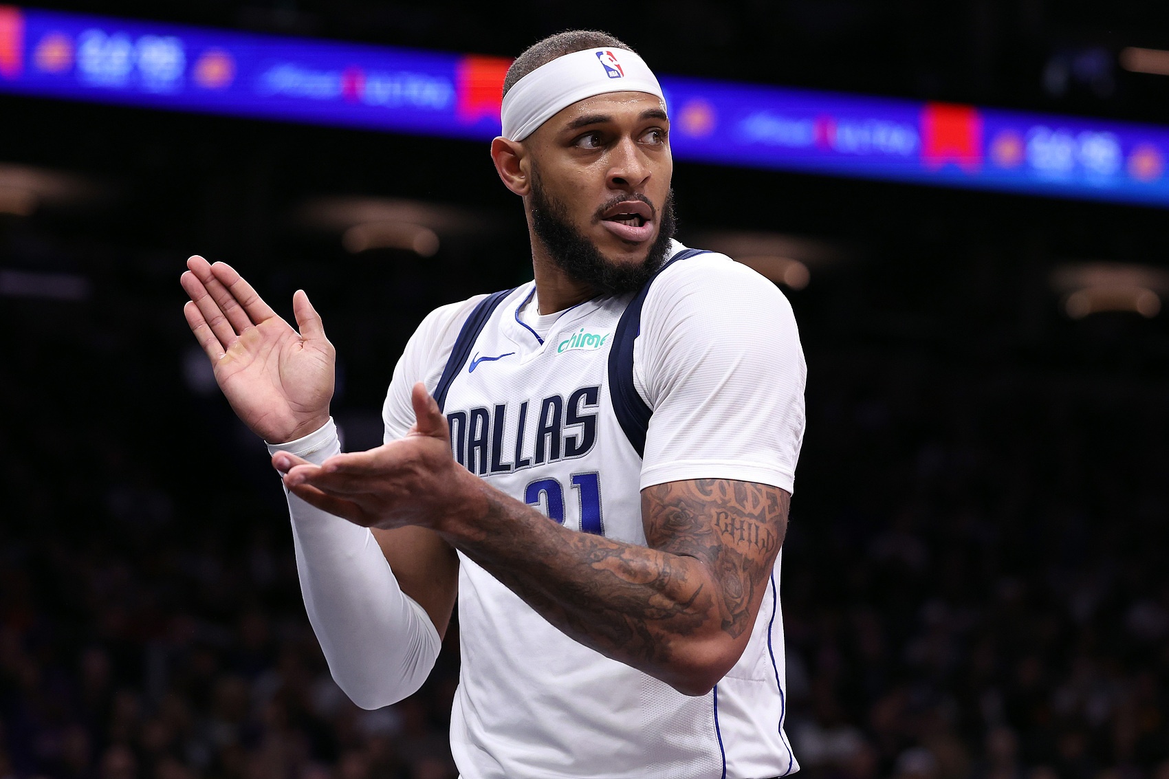  自萊夫利受傷后加福德場均18.9分10.6板3.4帽 命中率73.2%！