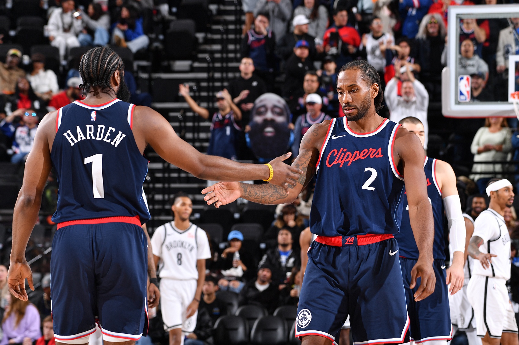  快船收獲本賽季第40場常規(guī)賽勝利 主場已取得8連勝