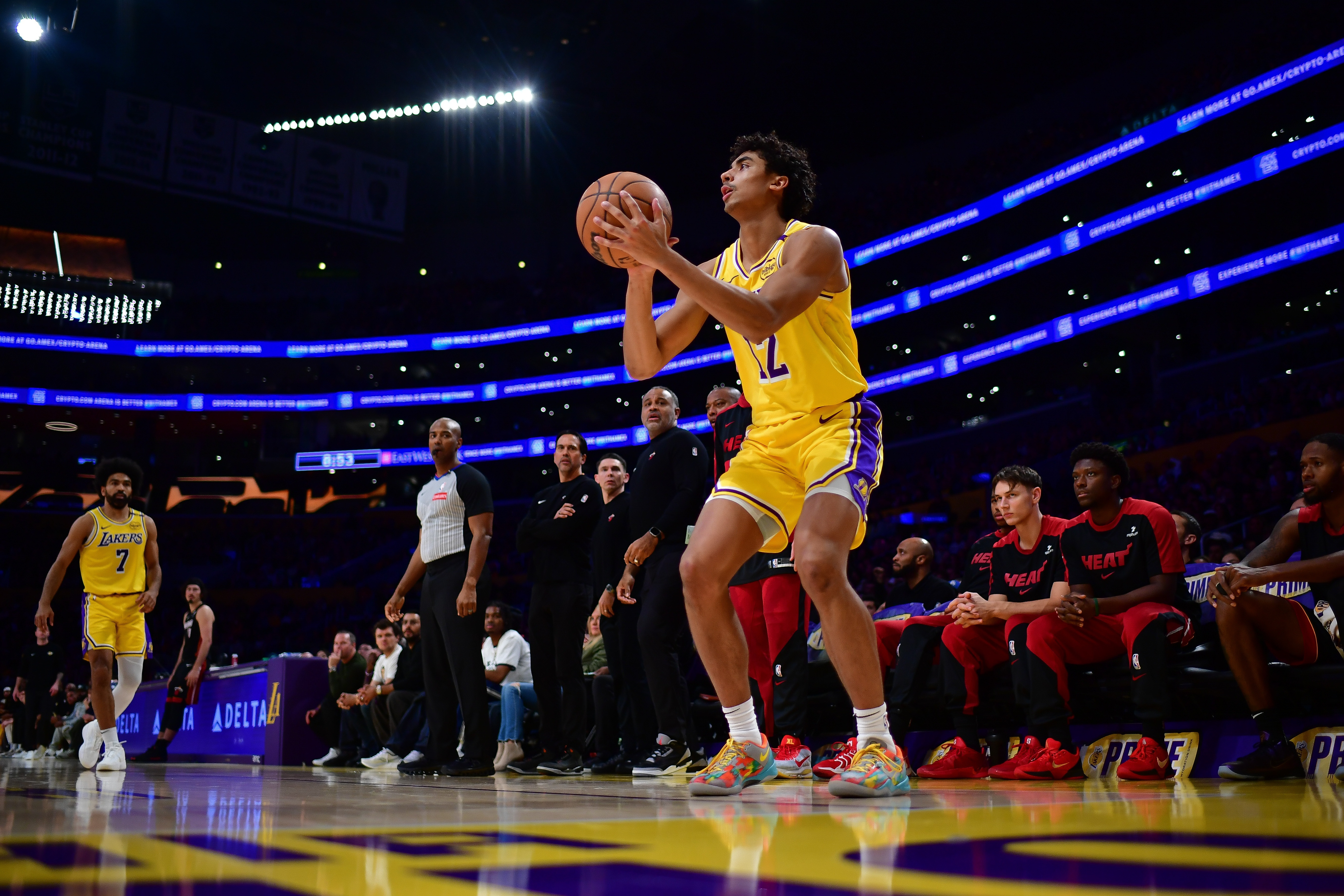  我成添頭？克里斯蒂賽季場(chǎng)均8.5分2.7板1.4助 年薪800萬(wàn)美元