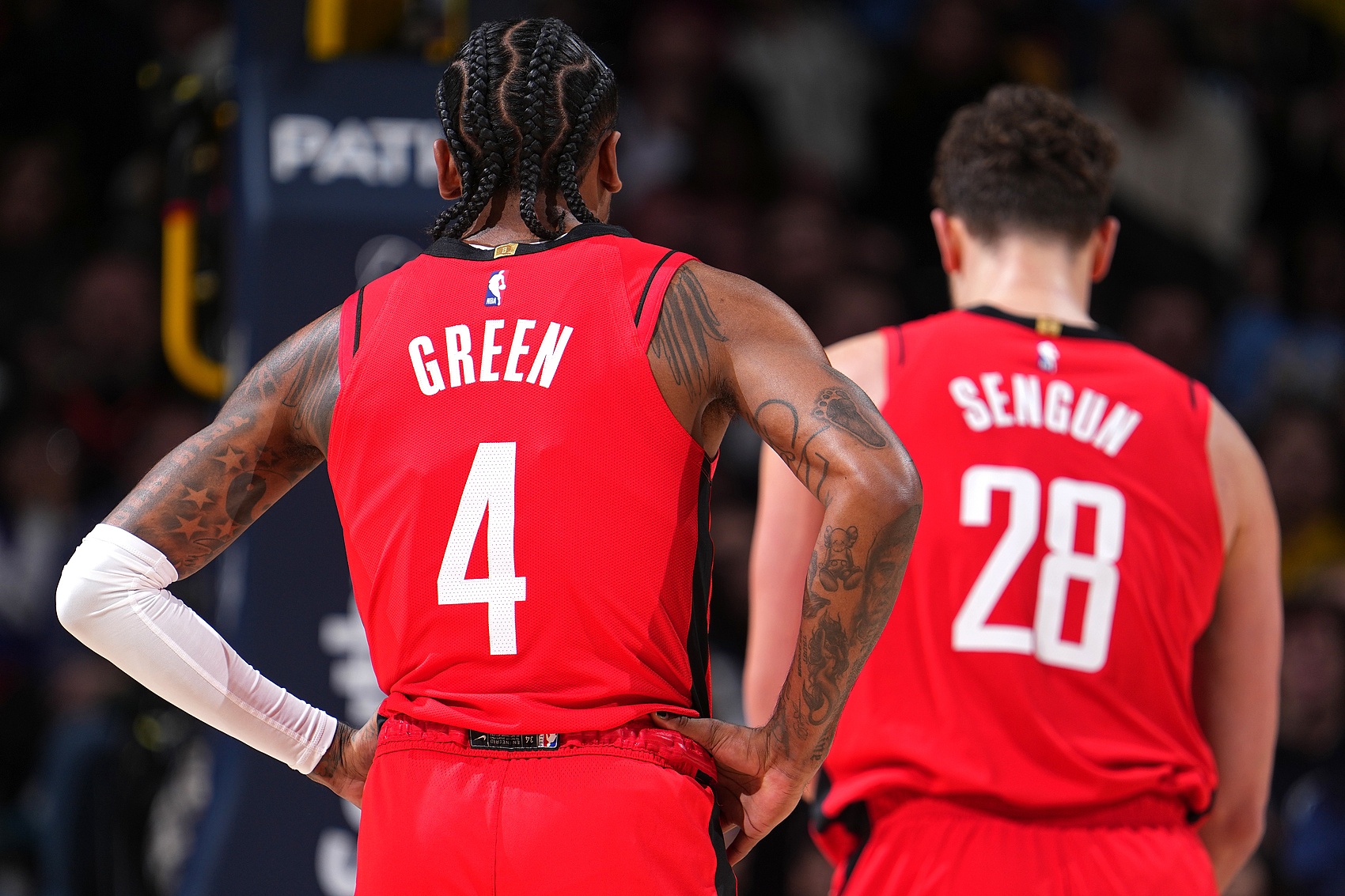  沒睡好？狄龍、申京、杰倫合計26中9 末節(jié)沒上&烏度卡寧愿用替補