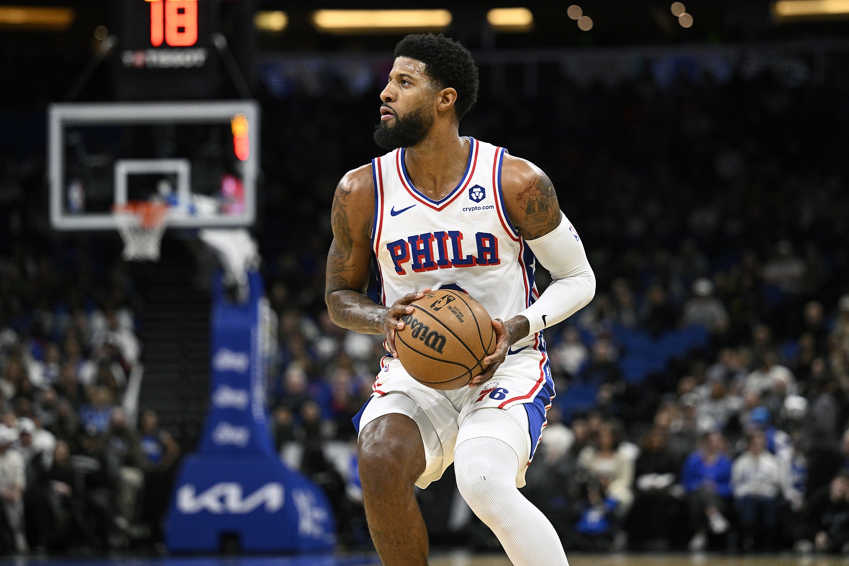  表現(xiàn)一般！喬治10中6拿到14分1板1斷 4犯規(guī)