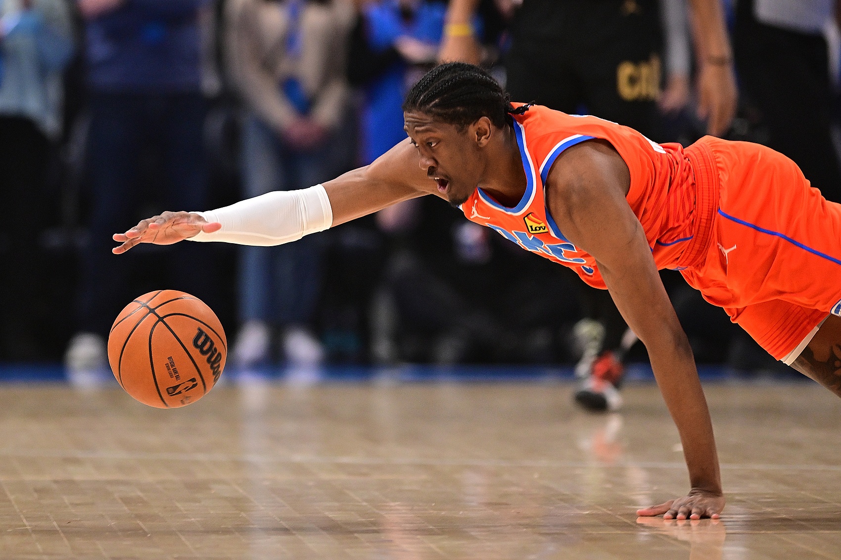  今日雷霆對(duì)陣雄鹿 杰倫-威廉姆斯&華萊士&卡魯索缺戰(zhàn)