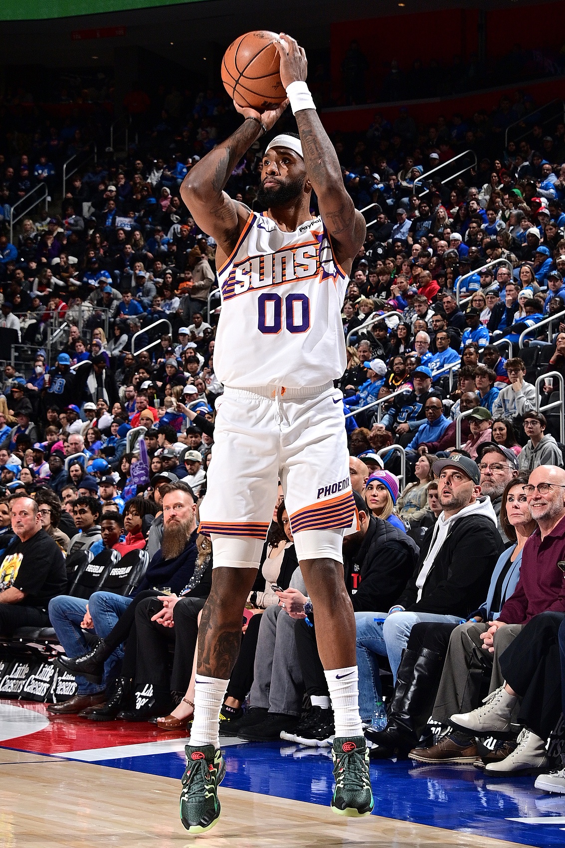  外線火力覆蓋！羅伊斯-奧尼爾只投三分 8中5得15分4板2助