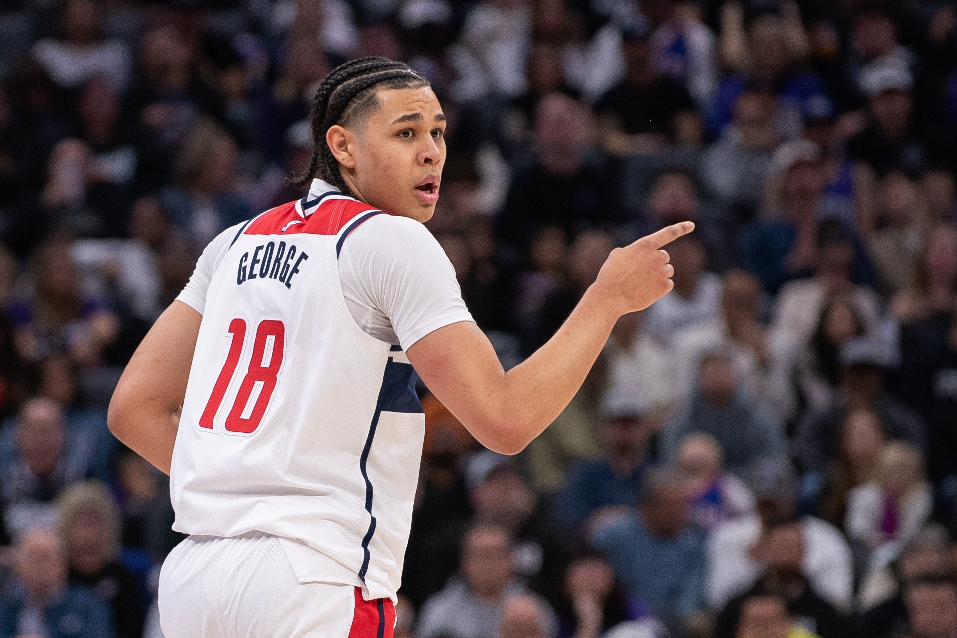  望無大礙！奇才官方：凱肖恩-喬治因下巴挫傷而退出比賽