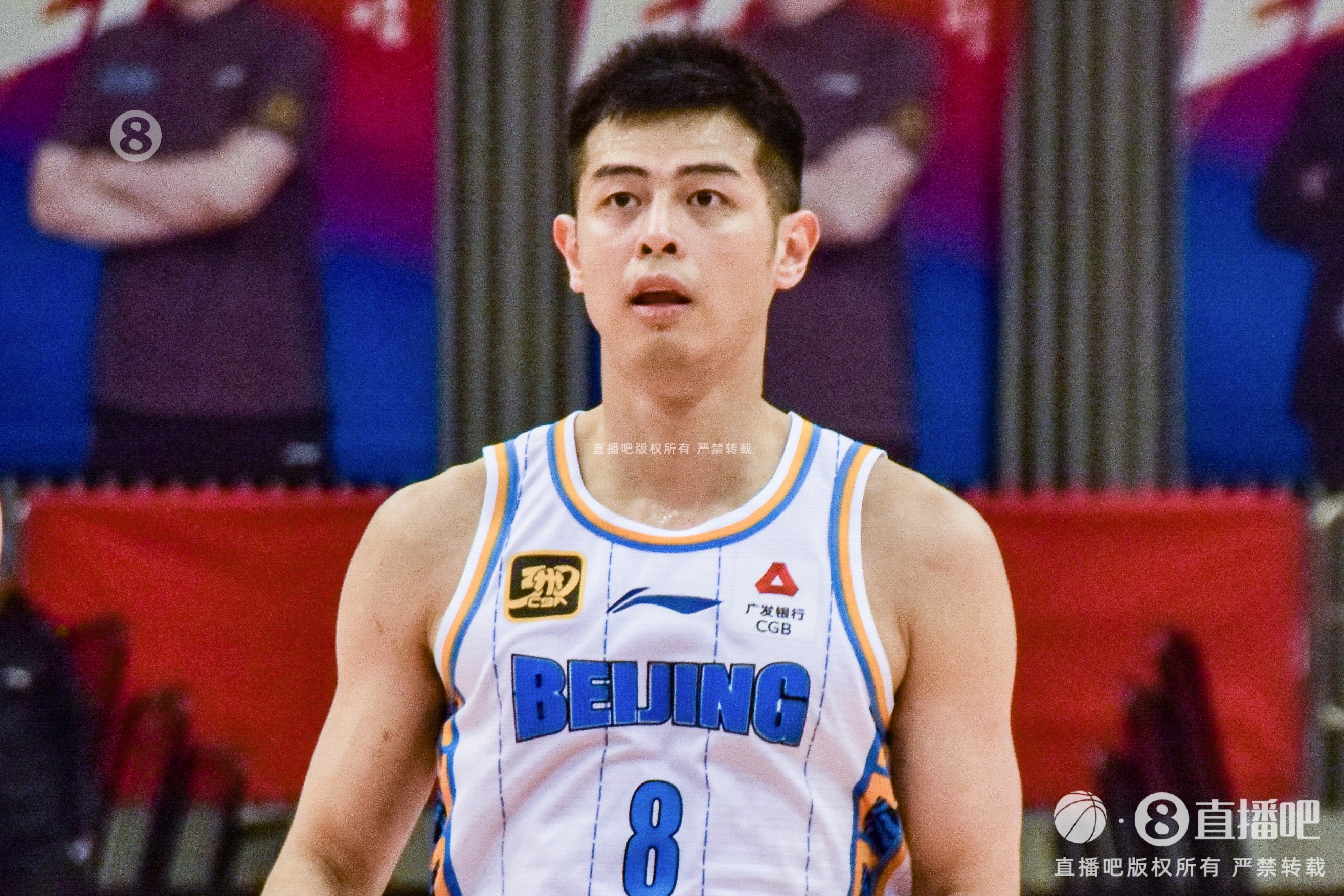  難阻失利！方碩7投5中&罰球2中2 得到14分3斷