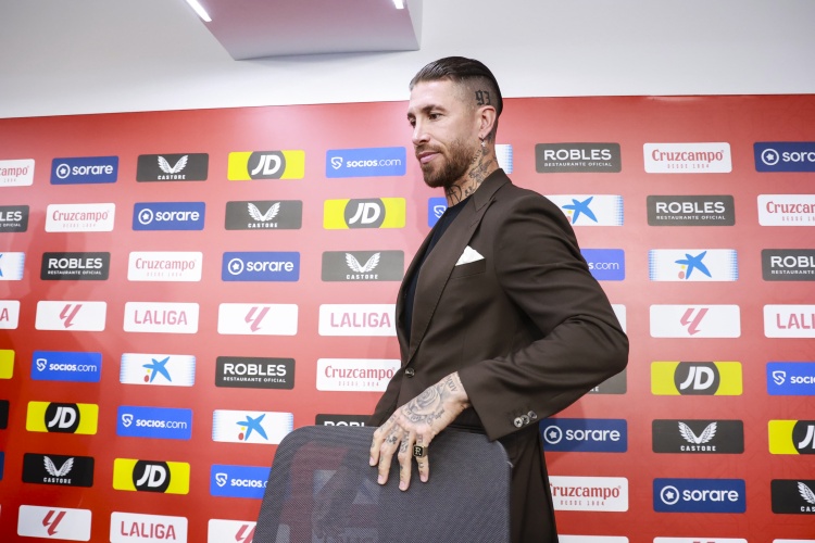  蒙特雷主席：簽拉莫斯是梅西級(jí)別球員的簽約，對(duì)我們具有歷史意義