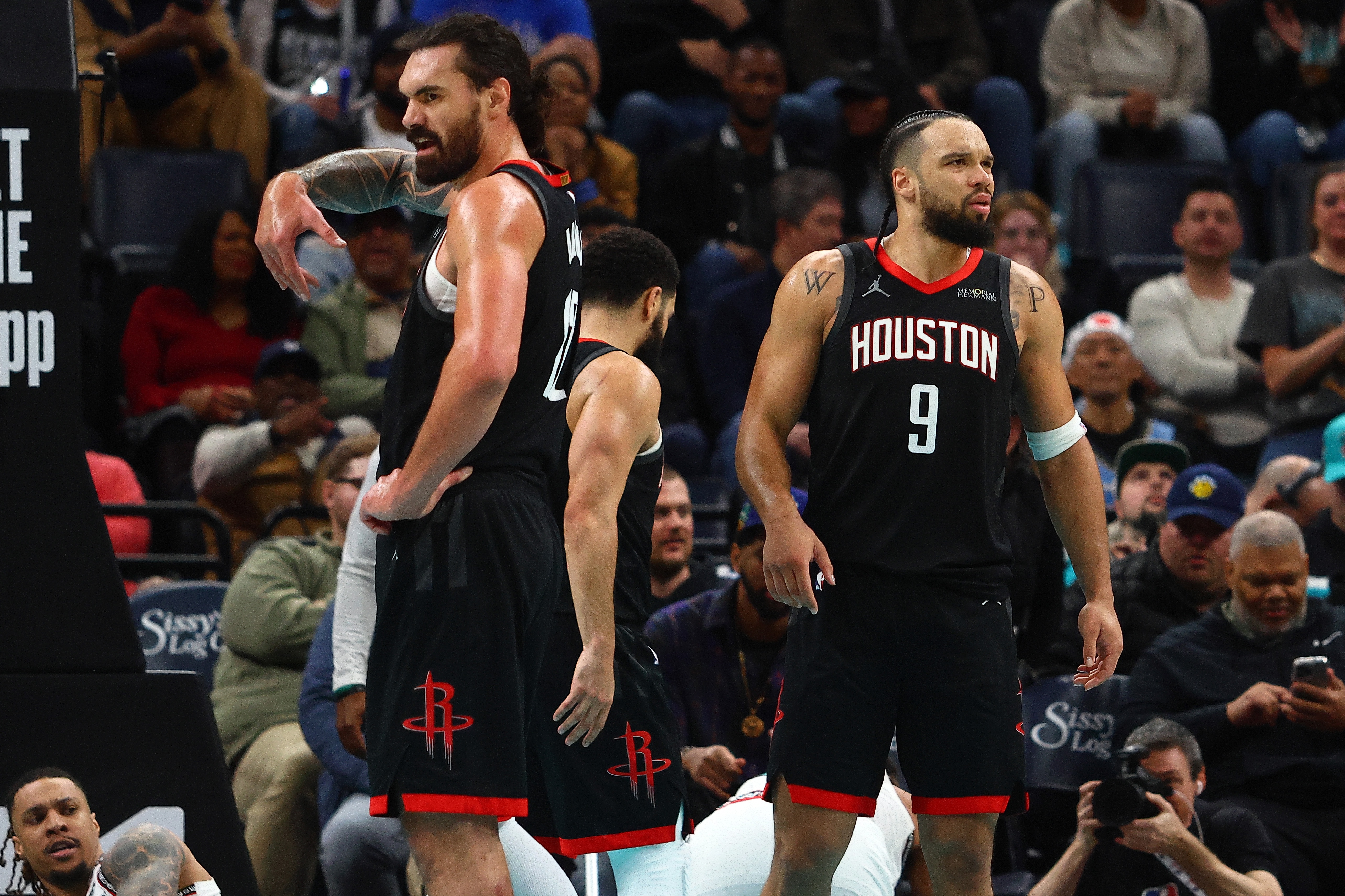  申京繼續(xù)缺陣！火箭首發(fā)：范弗里特、格林、狄龍、阿門、亞當斯