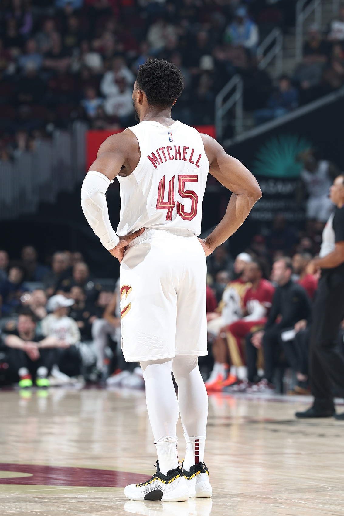  米切爾今天不會出戰(zhàn)！阿特金森：上一場末節(jié)上籃時他傷了肩膀