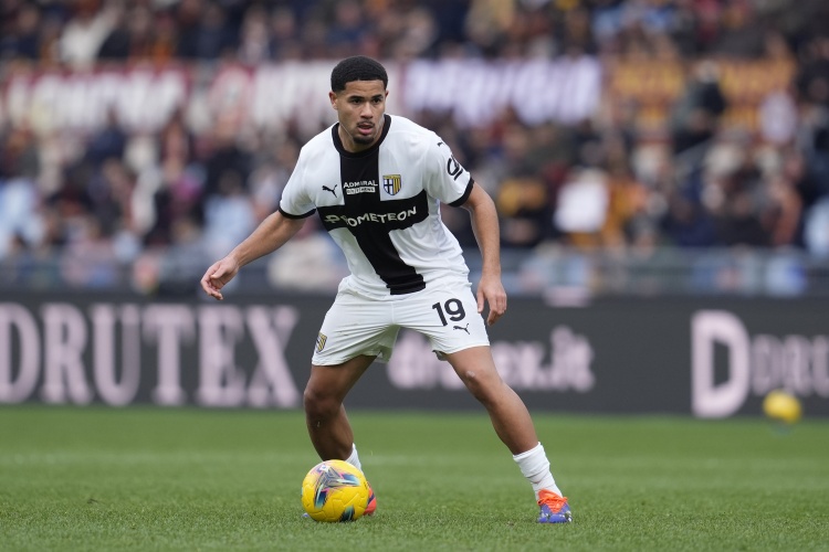  意媒：米蘭想簽索姆作為本納塞爾替代者，問價(jià)帕爾馬但被拒絕