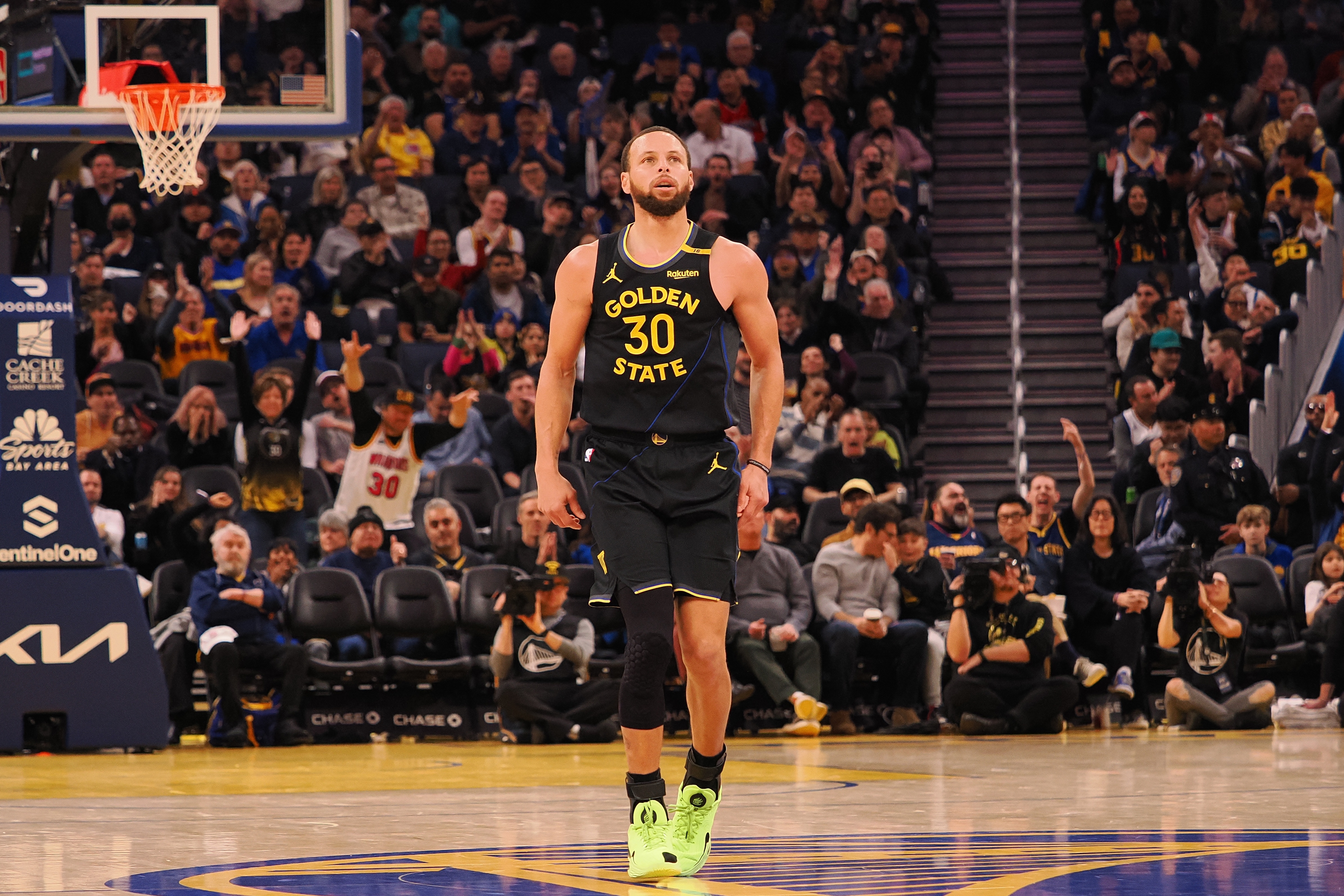  Skip：巴特勒快來救勇士 他們剛才在末節(jié)失去了巨大的領先優(yōu)勢