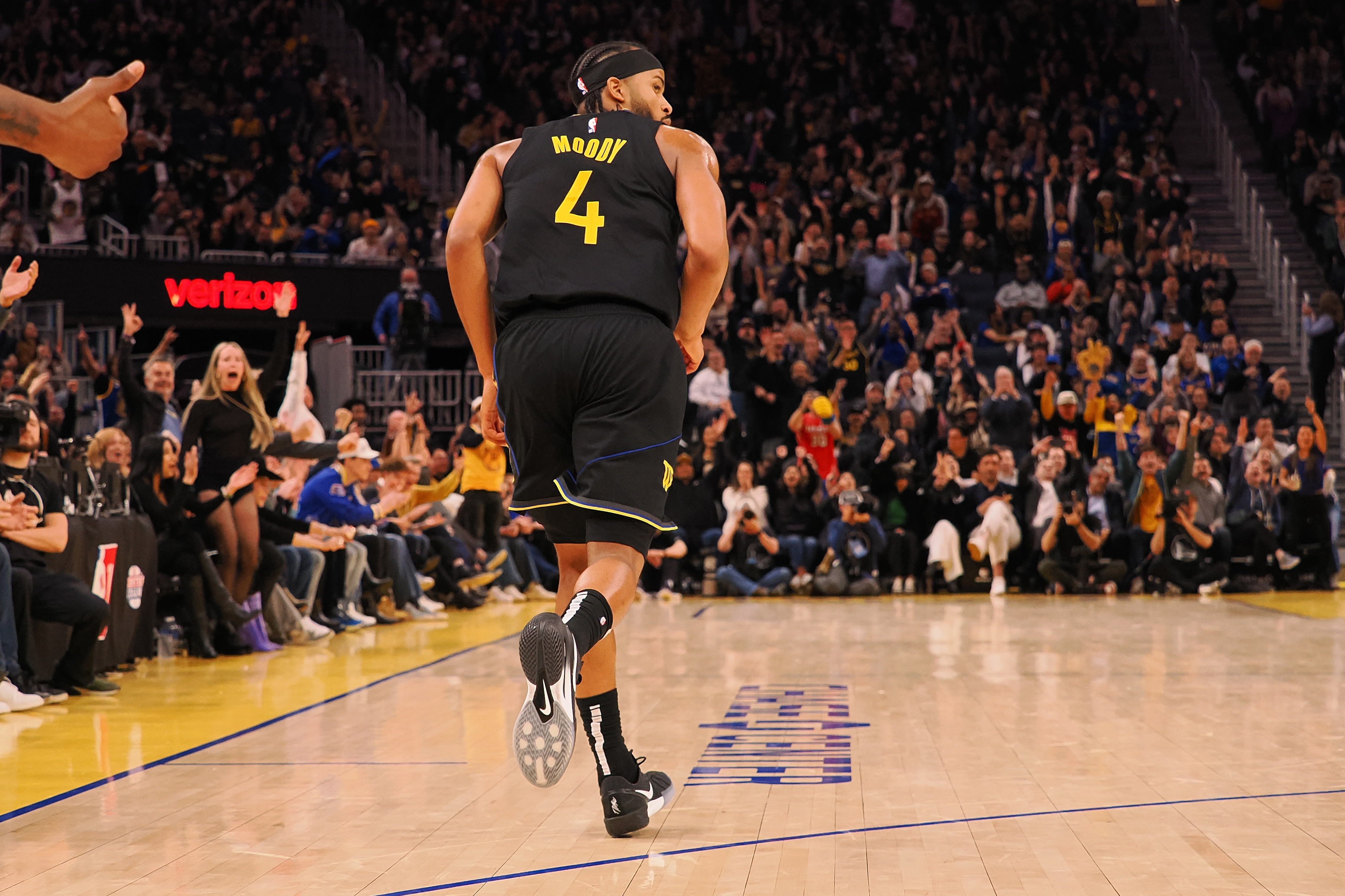  本賽季穆迪首發(fā)時勇士戰(zhàn)績?yōu)?0勝3負 勝率降為87%