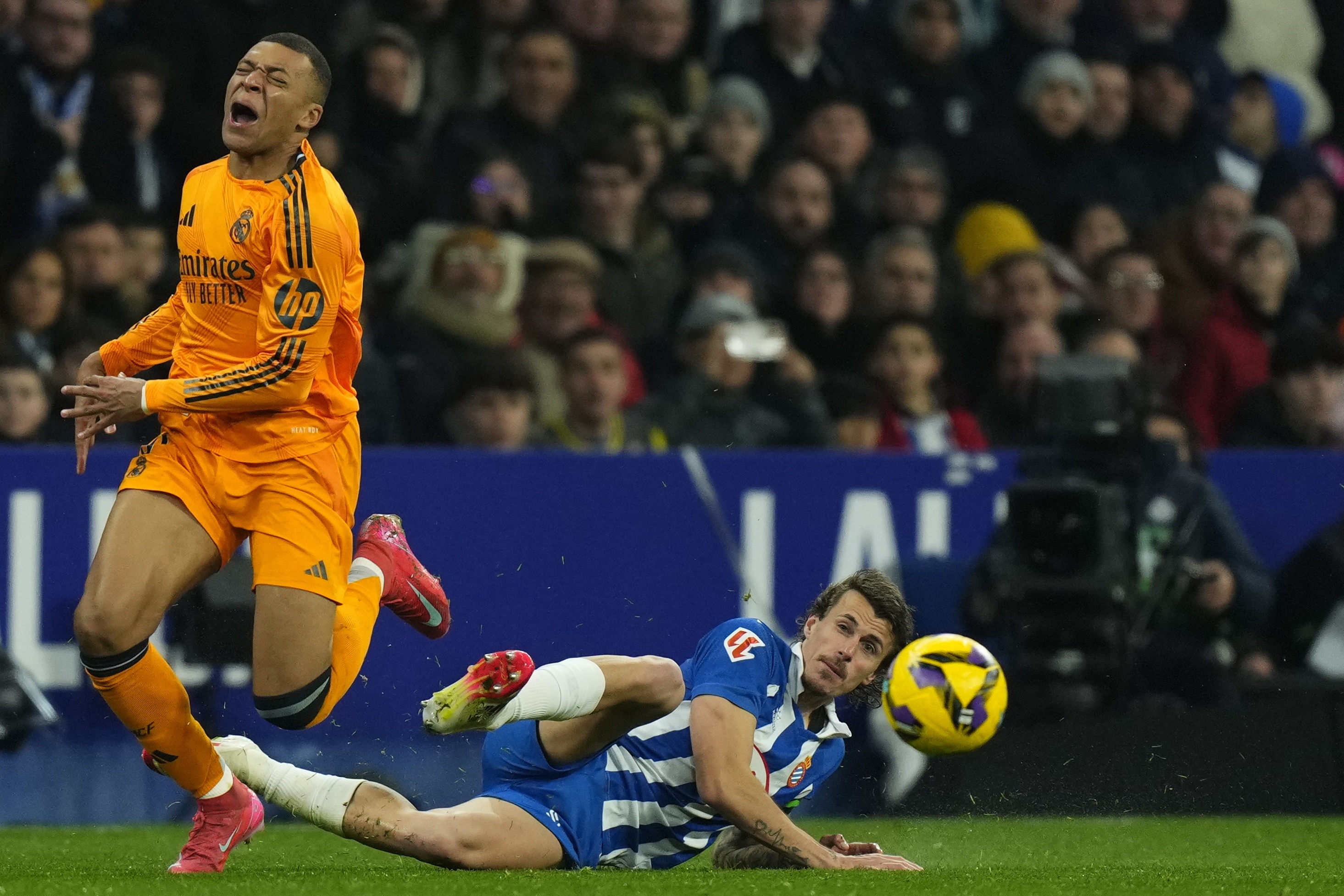  引爭(zhēng)議！世體：西足協(xié)暫不考慮向皇馬公開(kāi)與西班牙人一戰(zhàn)VAR錄音