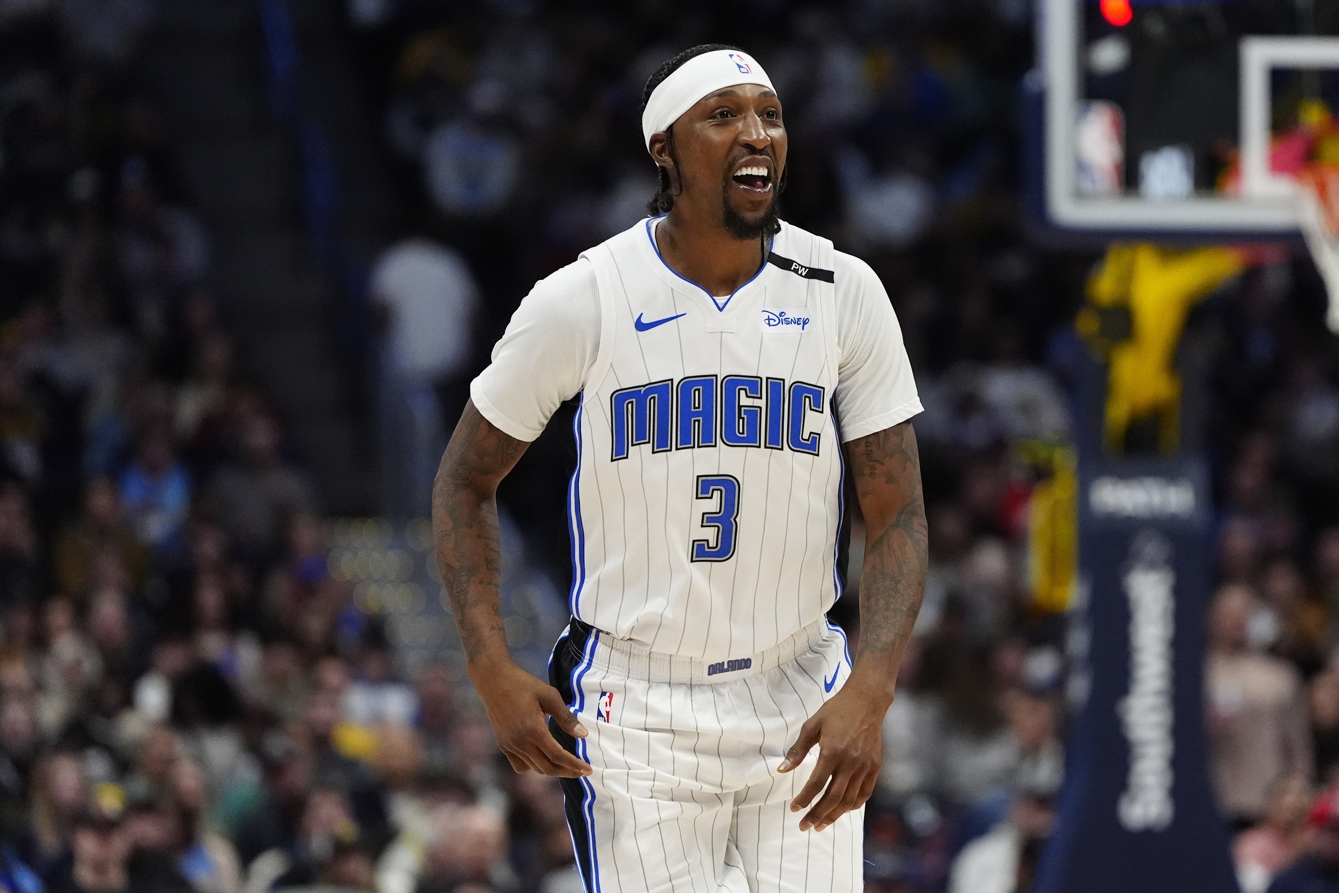  背靠背波普輪休！莫斯利：在進(jìn)入賽季沖刺階段時(shí)這對(duì)我們很重要