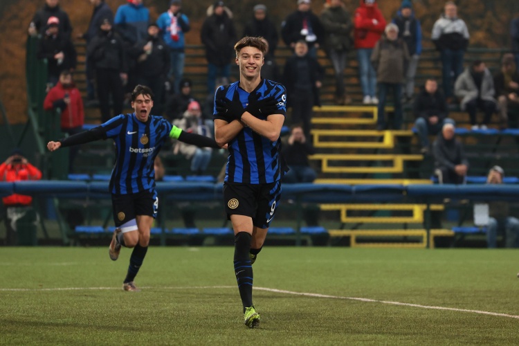  迪馬濟(jì)奧：國(guó)米接近與青年隊(duì)最佳射手、18歲小將斯皮納切完成續(xù)約