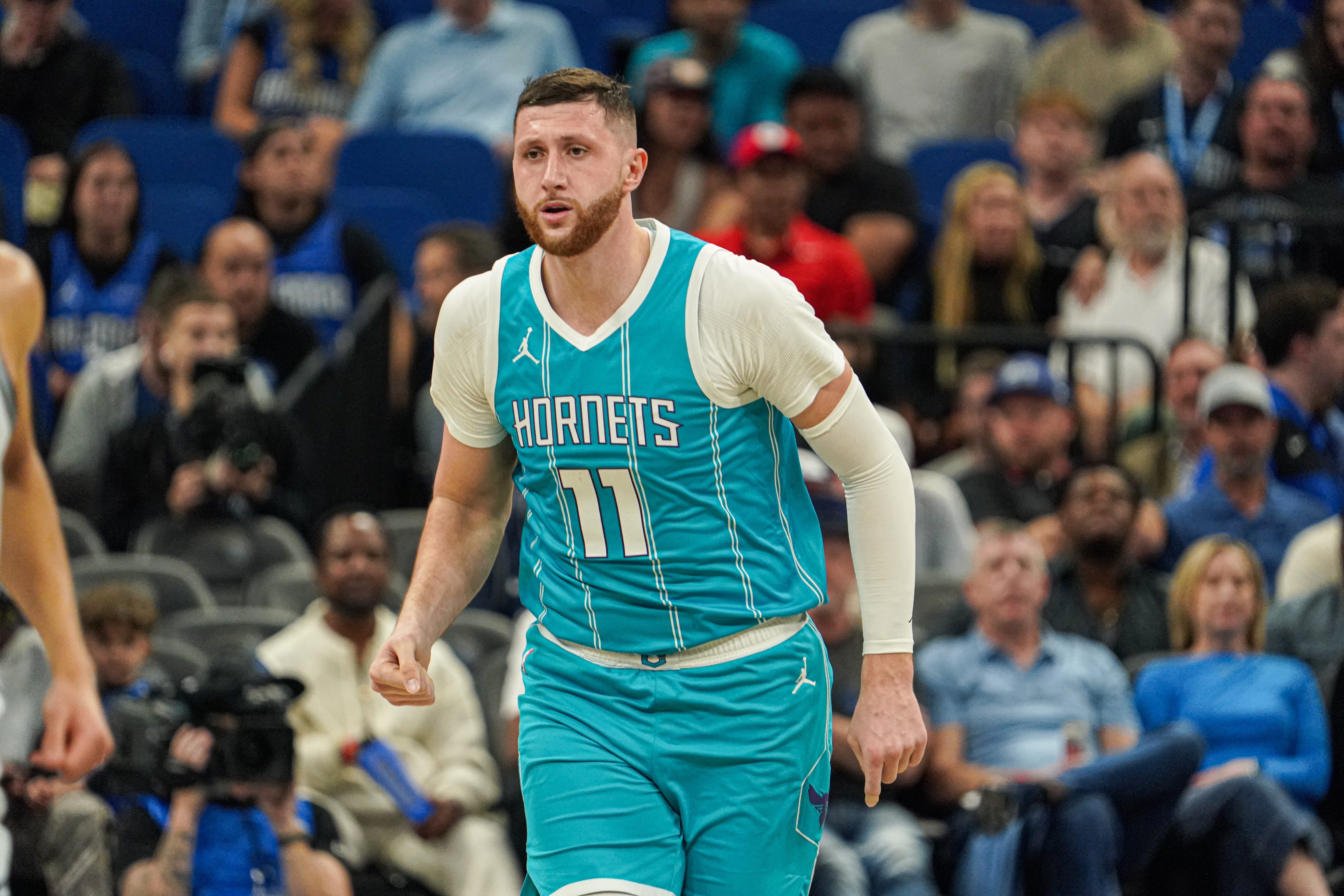  填滿數(shù)據(jù)欄！努爾基奇得12分15板5助1斷1帽 正負(fù)值+18全場最高