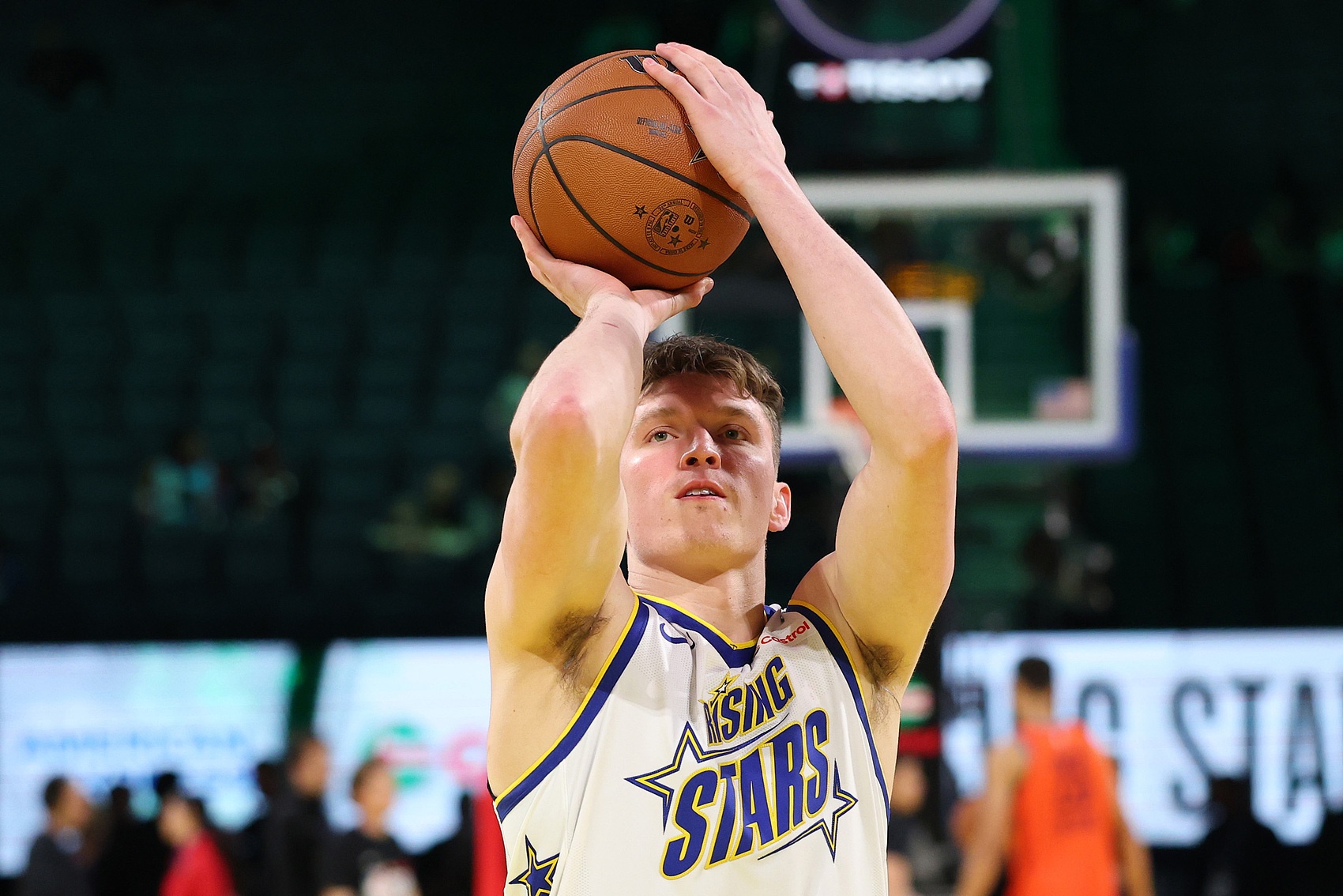  打得很老練！克內(nèi)克特新秀賽5中3拿到7分4板4助