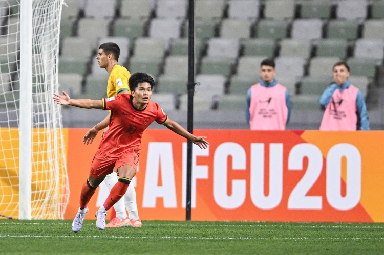  體壇：U20國足具備亞洲頂級個人能力，但高水平聯(lián)賽經(jīng)驗已落后