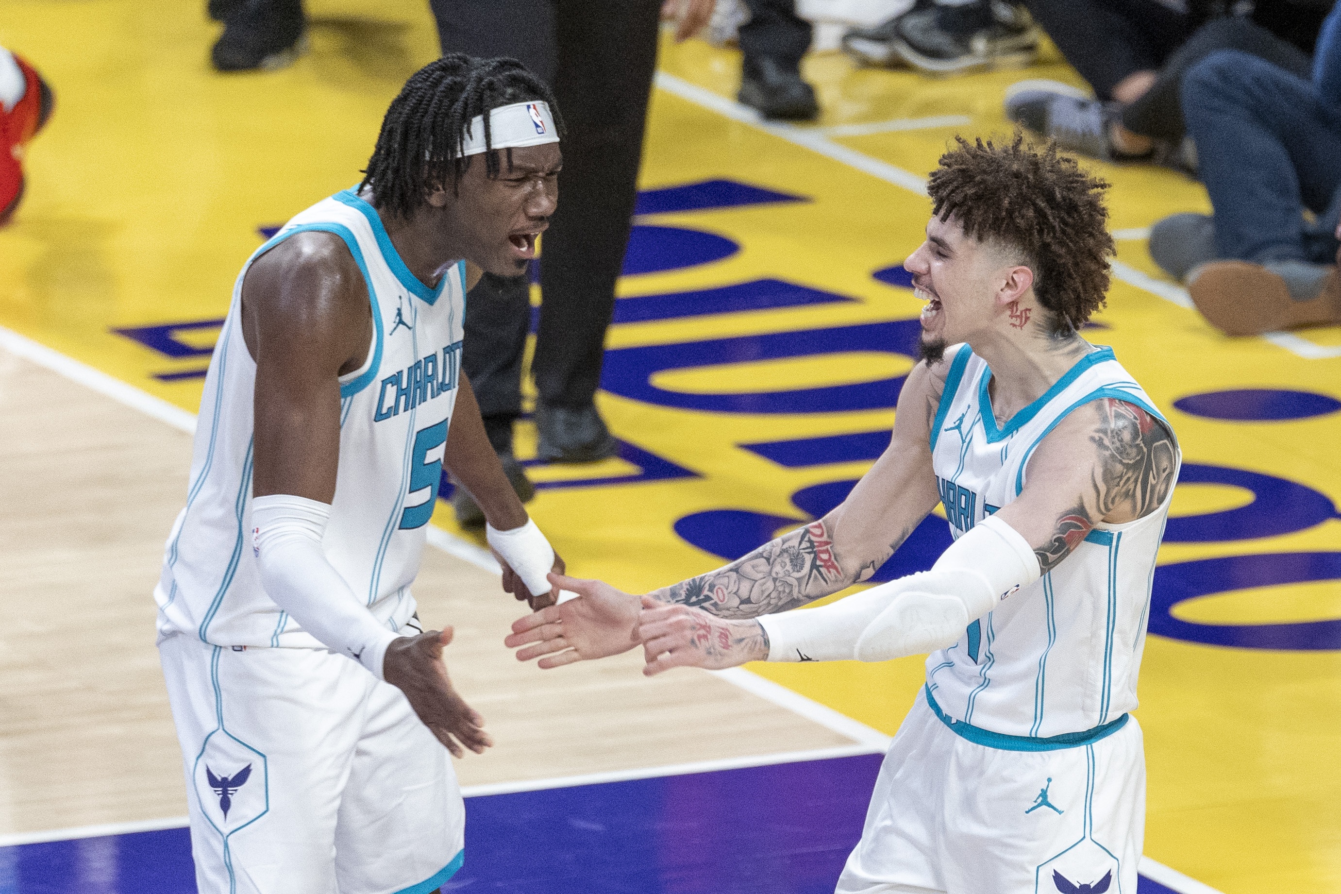  關(guān)鍵戰(zhàn)！如果黃蜂今日輸給熱火 則他們將正式無(wú)緣附加賽及季后賽