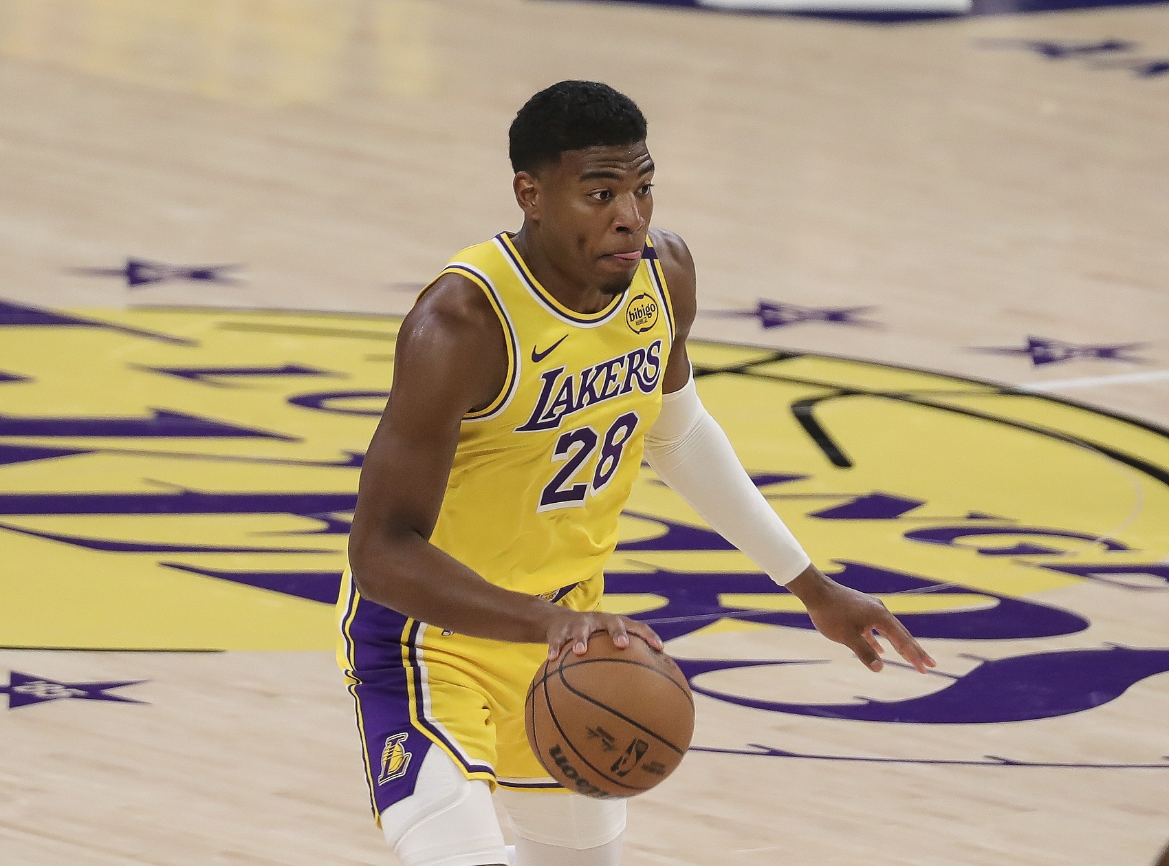  八村塁：季后賽開始前我們得再?zèng)_刺 我們想直接進(jìn)季后賽