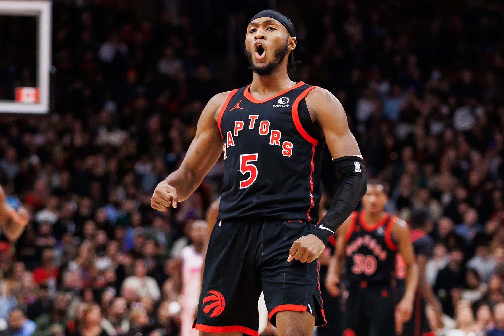  全面輸出！奎克利三分7中5砍下23分6板8助2斷1帽！正負(fù)值+29！