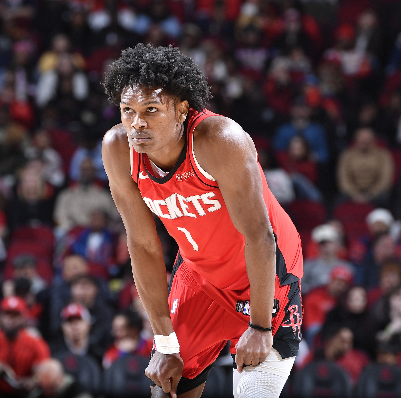  令人期待！阿門是火箭隊史上單場送出7+搶斷最年輕的球員