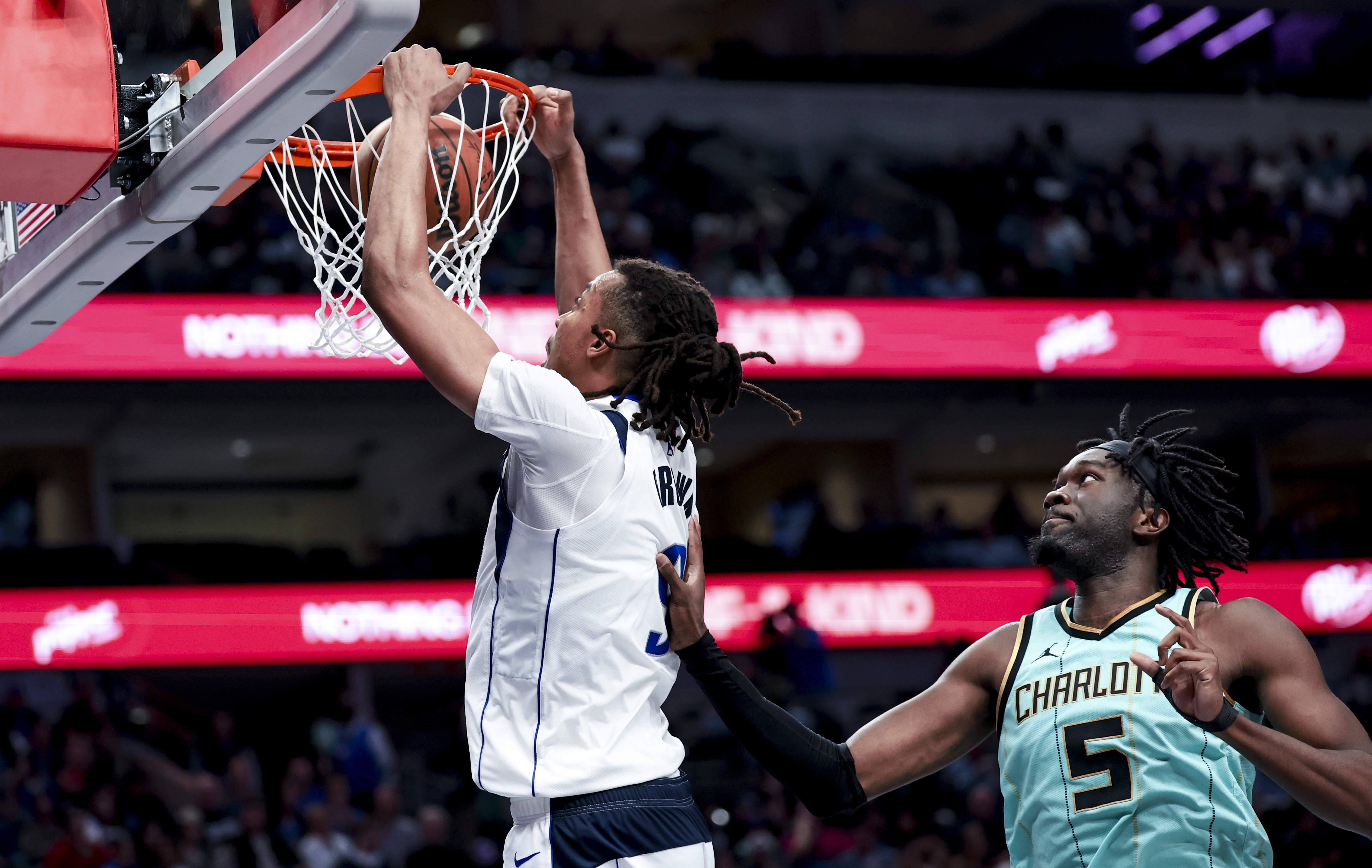  大殺器！摩西-布朗今日G聯(lián)盟比賽爆砍28分21板4斷