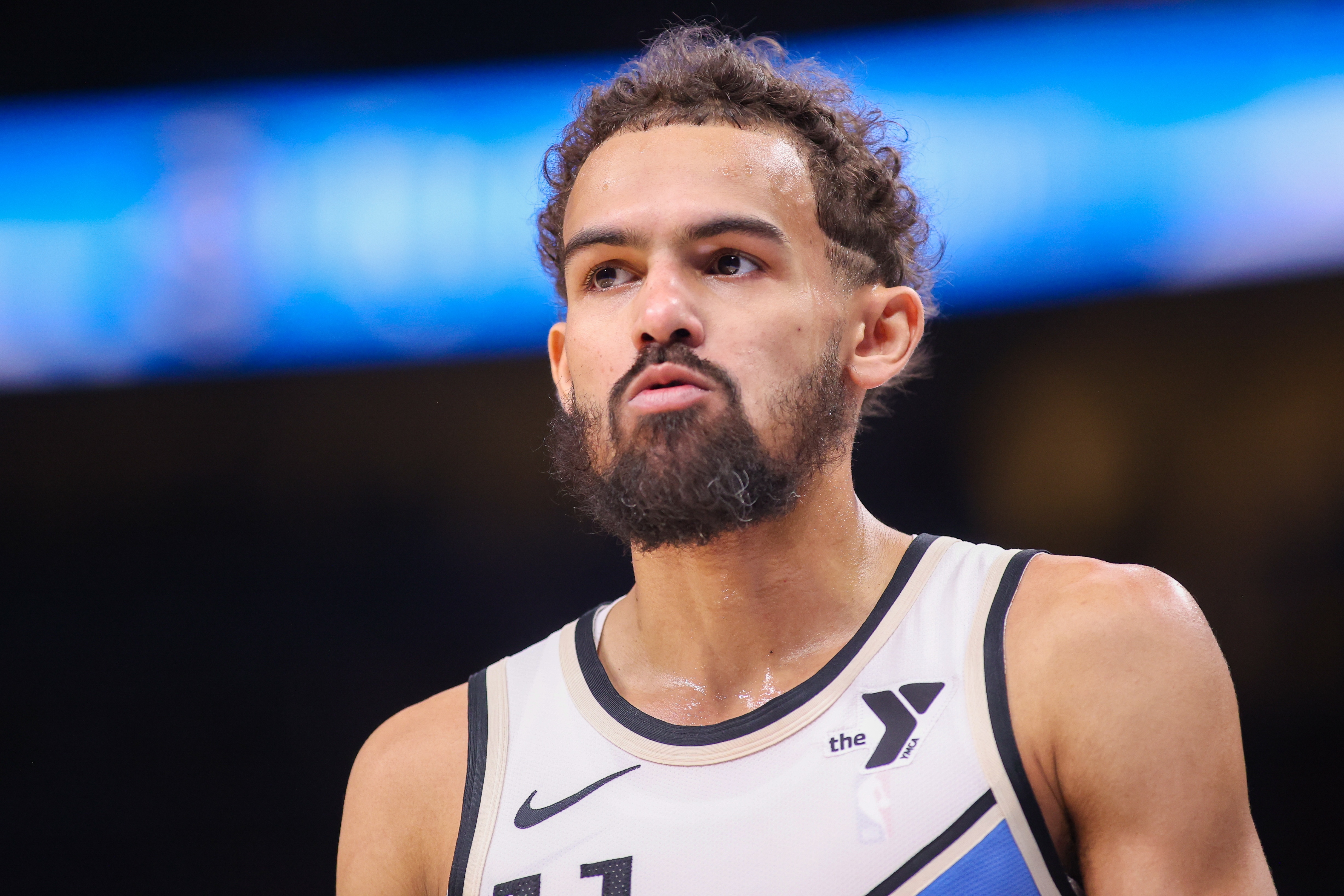  聯(lián)盟宣布撤銷昨日對(duì)陣黃蜂比賽中特雷-楊被吹罰的技術(shù)犯規(guī)