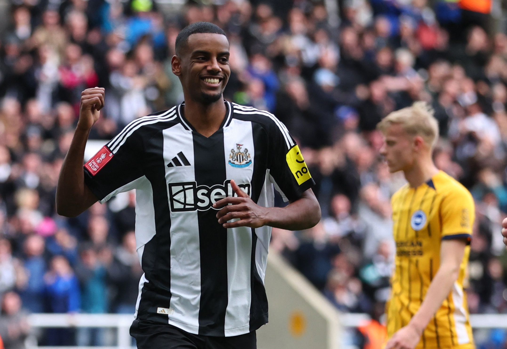  英媒：紐卡不打算今夏放走伊薩克，只有超1.5億鎊報(bào)價(jià)才肯談