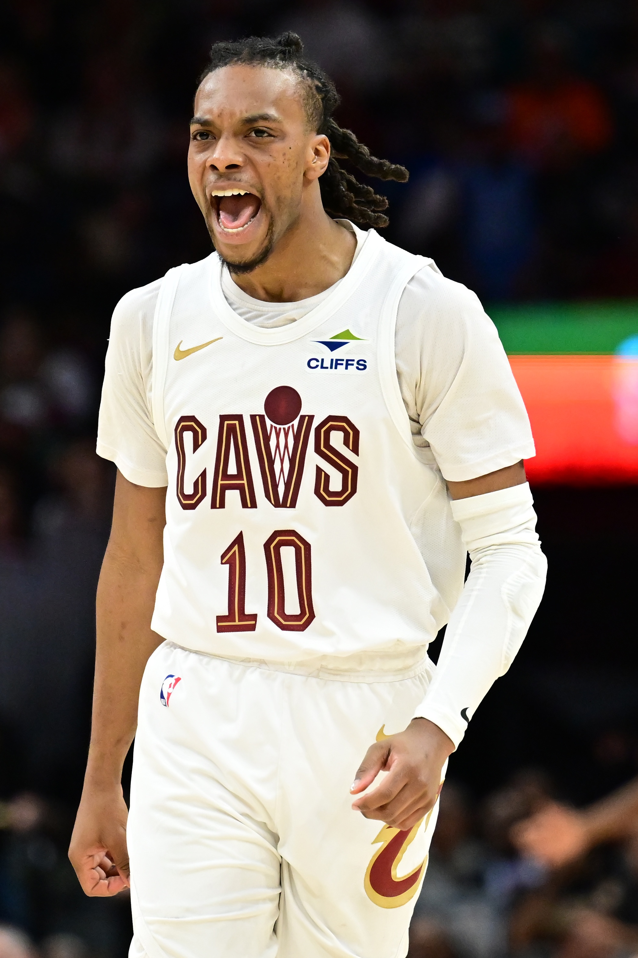  一度9中0！加蘭22中7得19分3板7助 第二節(jié)后半段獨得10分很關(guān)鍵