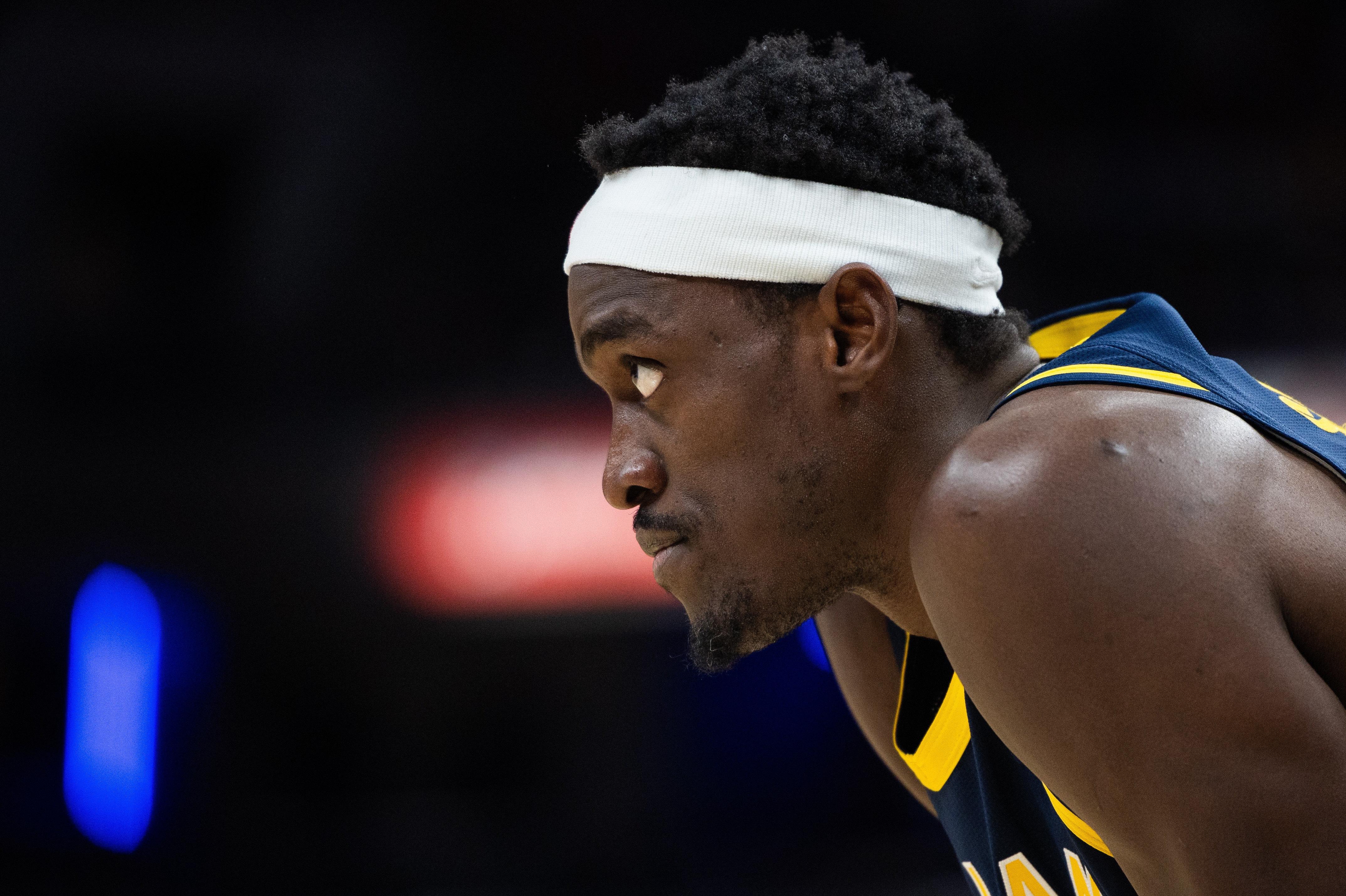  非常高效！西亞卡姆半場(chǎng)9中7得16分2助 正負(fù)值為+7