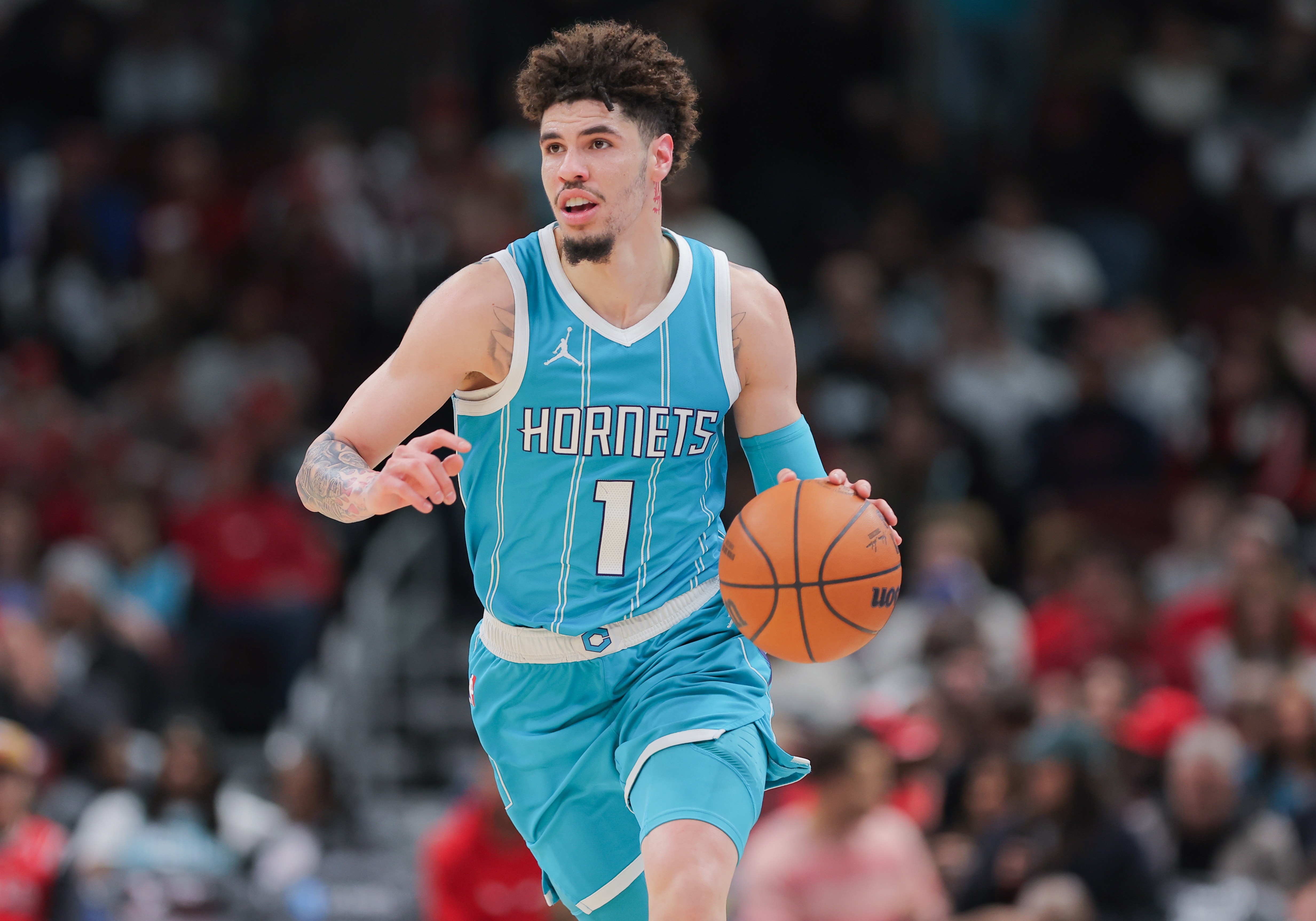  無懼聯(lián)盟第一！黃蜂今日戰(zhàn)騎士 三球&弩機&約什-格林等都可出戰(zhàn)