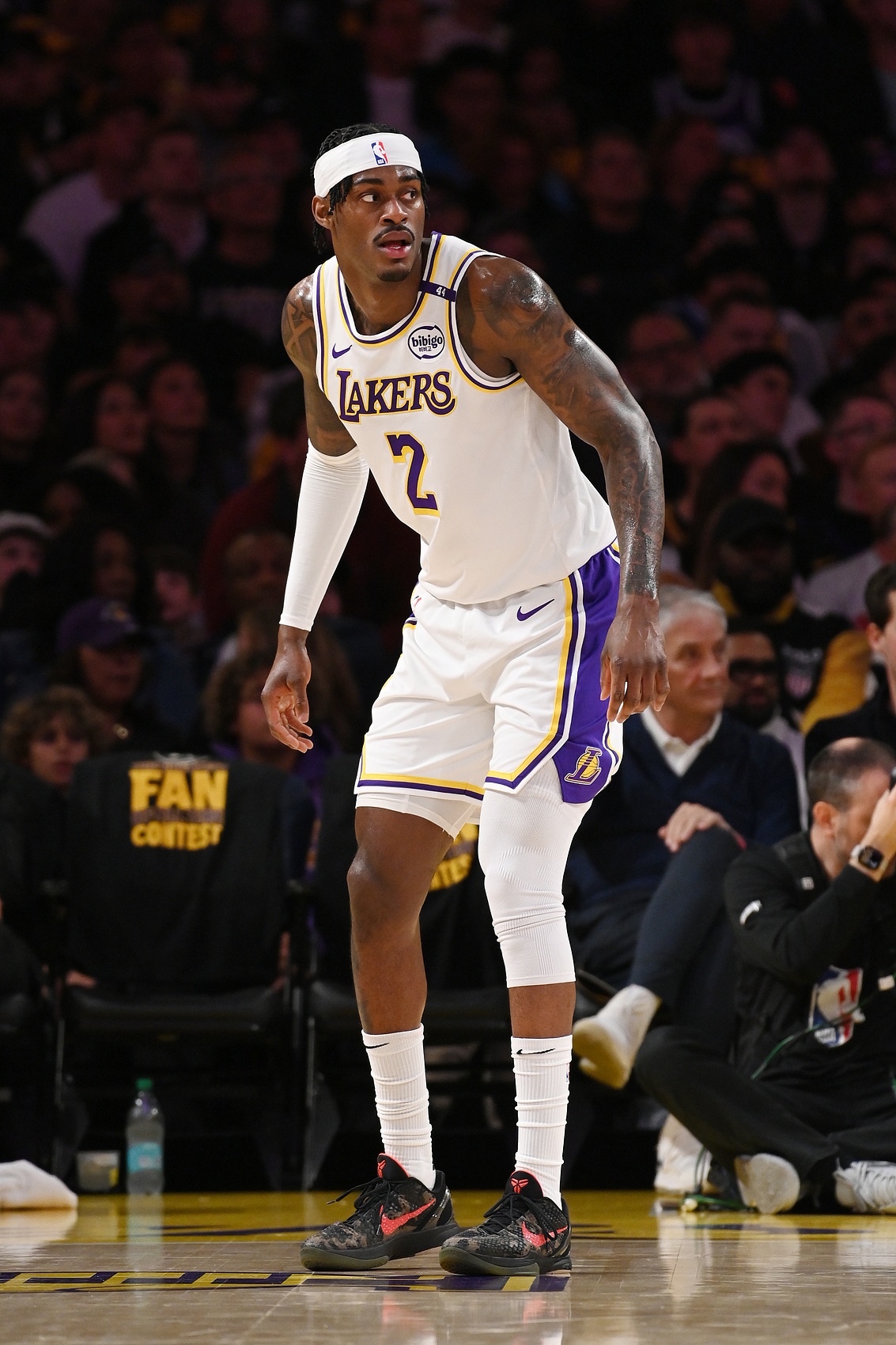  撕咬！范德比爾特6中4得10分2板1助3斷 防守范圍覆蓋全場(chǎng)