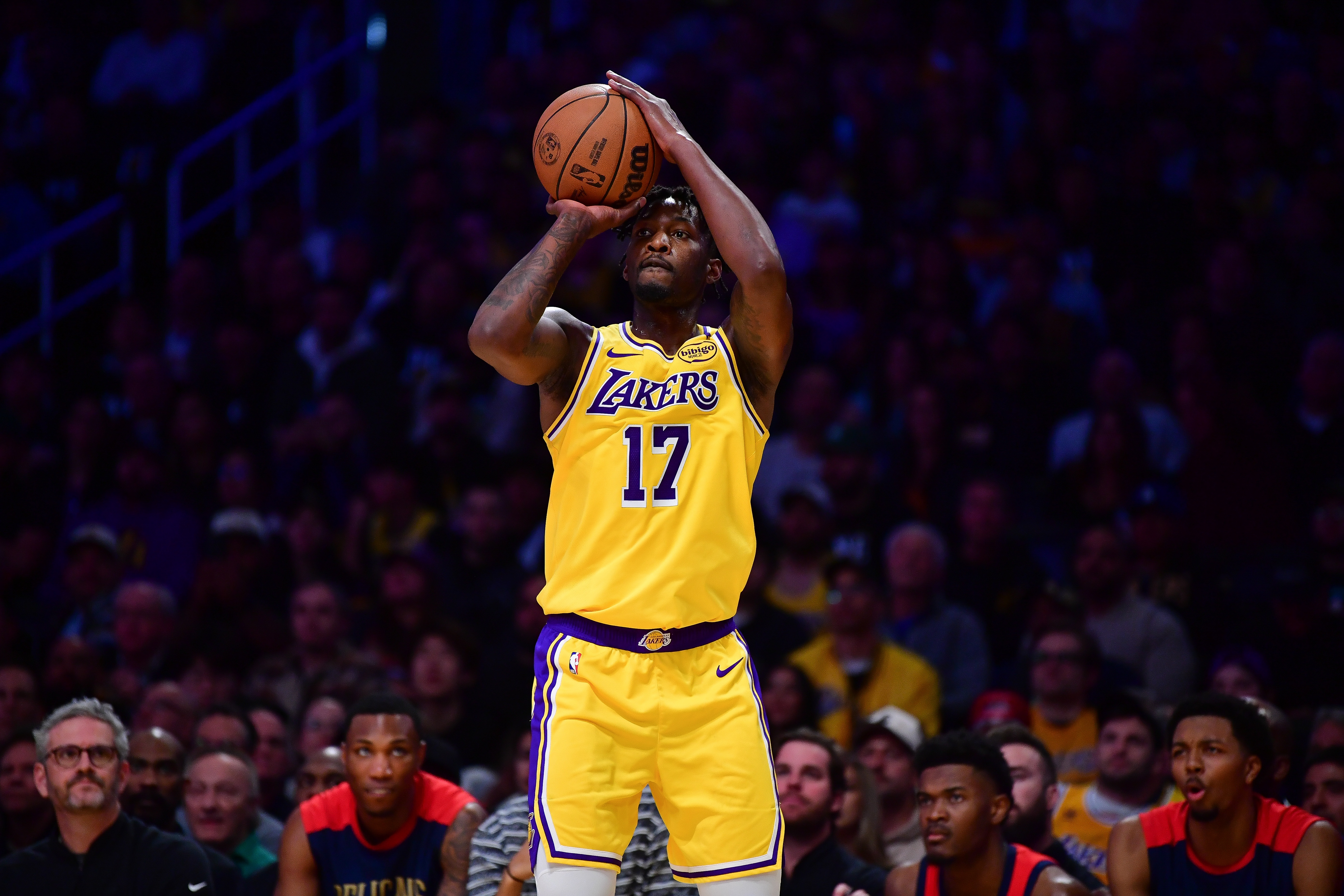  正負(fù)值+15最高！芬尼-史密斯9中4貢獻(xiàn)11分5板 三分7中3