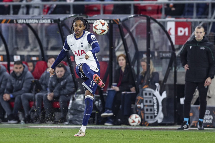  斯賓塞：阿爾克馬爾每球必爭，而我們在這方面有所欠缺