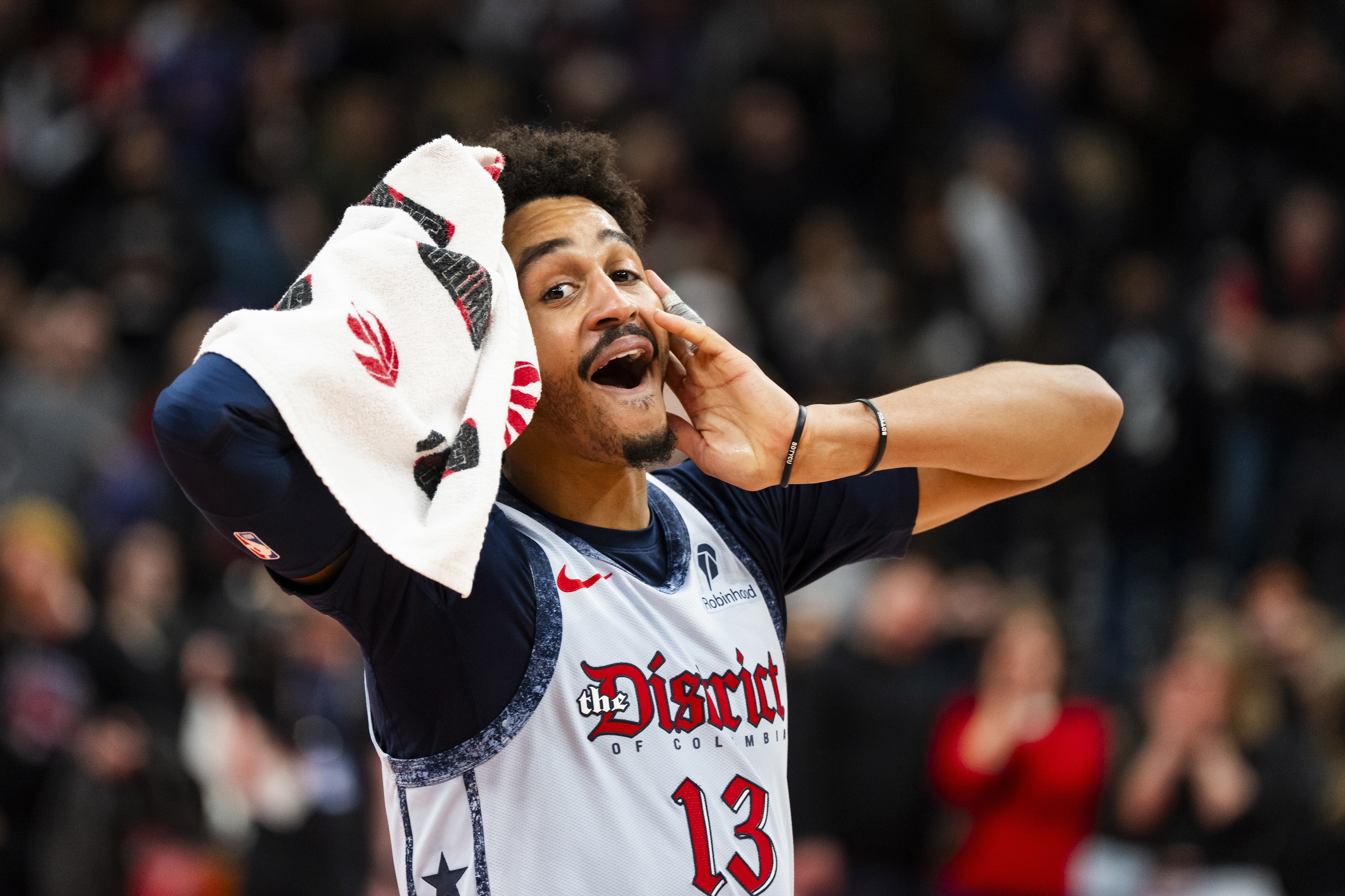  末節(jié)不給時間！普爾三分10中4 拿下17分6板4助&出現(xiàn)3次失誤