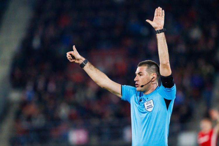  阿森納vs埃因霍溫次回合裁判：斯洛文尼亞裁判奧布雷諾維奇執(zhí)法