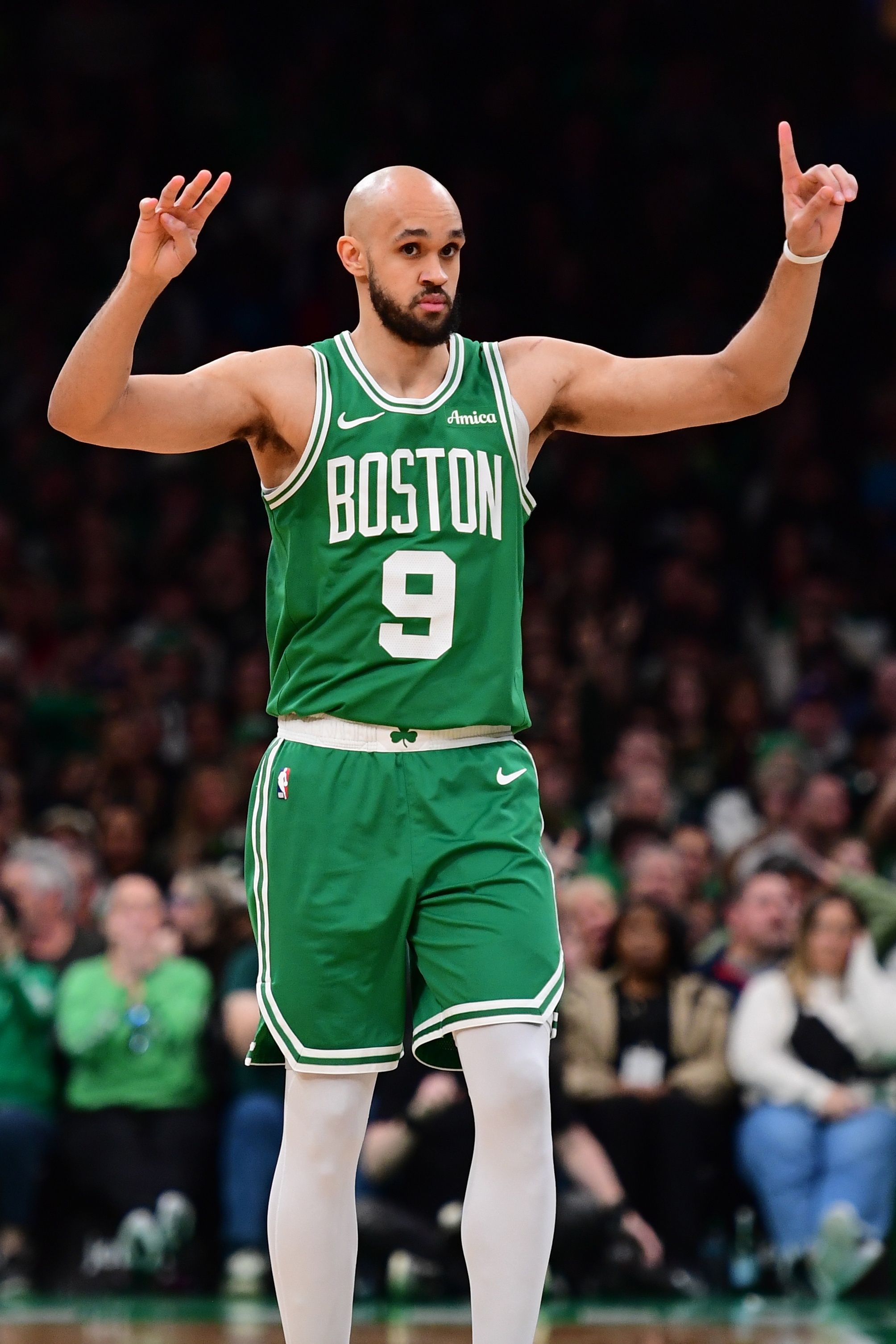  懷特單賽季225三分、50進攻板、60+搶斷/蓋帽 歷史僅他和哈登做到