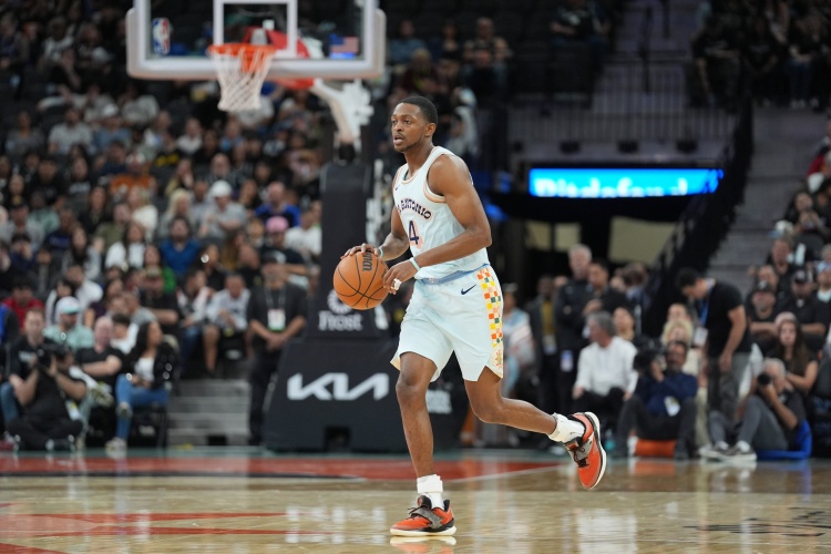  Shams：?？怂?0月就受傷了 馬刺希望他手術(shù)后能為下賽季做好準(zhǔn)備