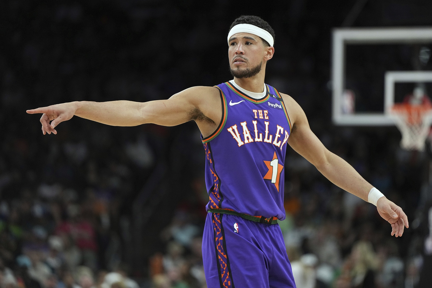  近期3連勝！布克：多虧了我們的防守 未來每場都像是戰(zhàn)爭&要團(tuán)結(jié)